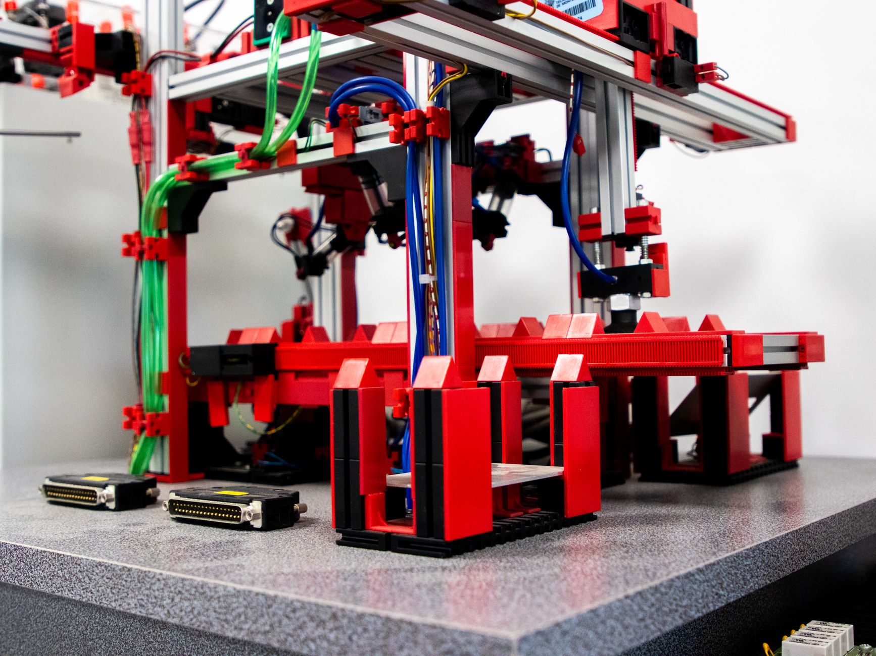 Technician at an organized assembly workstation, setting the scene for a fastening line that has to balance speed against changeover flexibility.