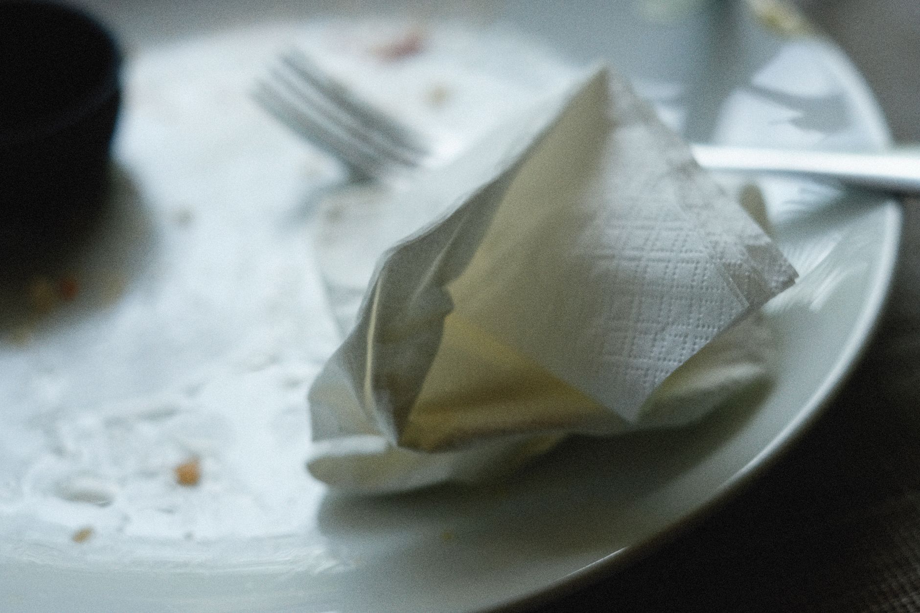 Dining areas where autonomous tray collection can reduce staff carrying heavy dish loads.