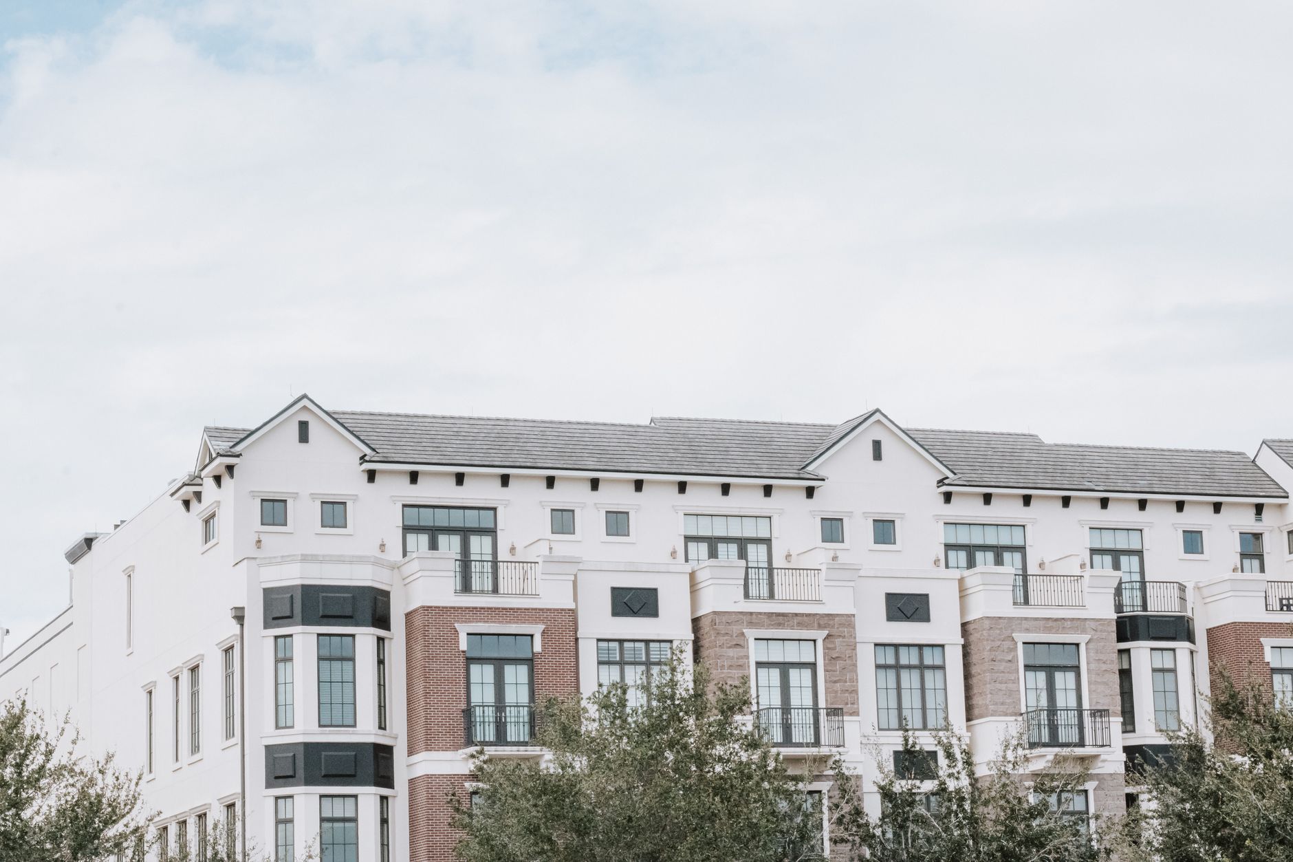 A modern Class A apartment community representing the 300-unit property in the case study.