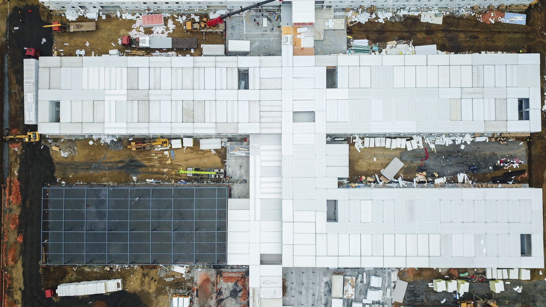 A large commercial build under construction, echoing a half-million-square-foot documentation program.