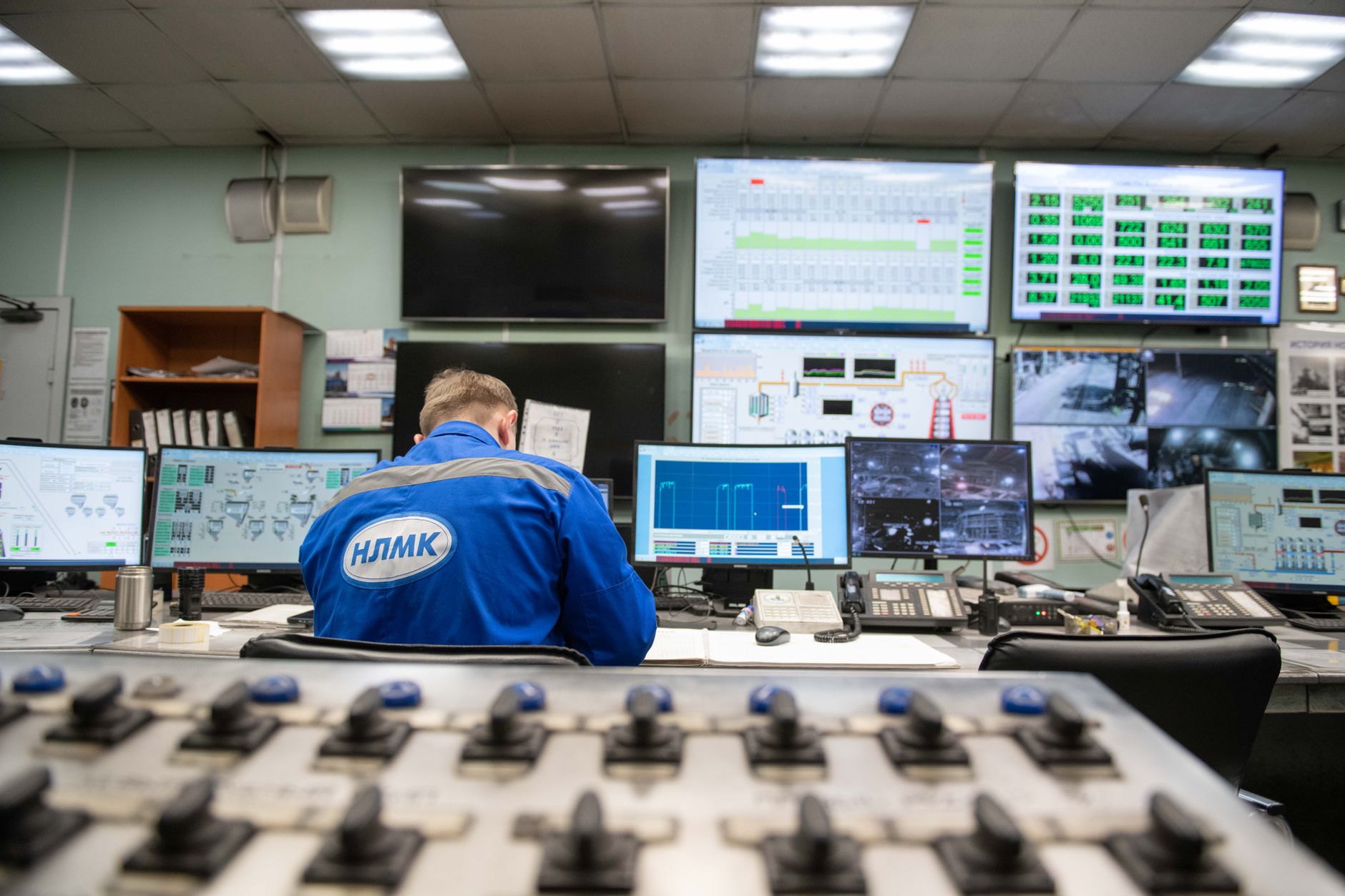 Operations area where production and logistics data are monitored