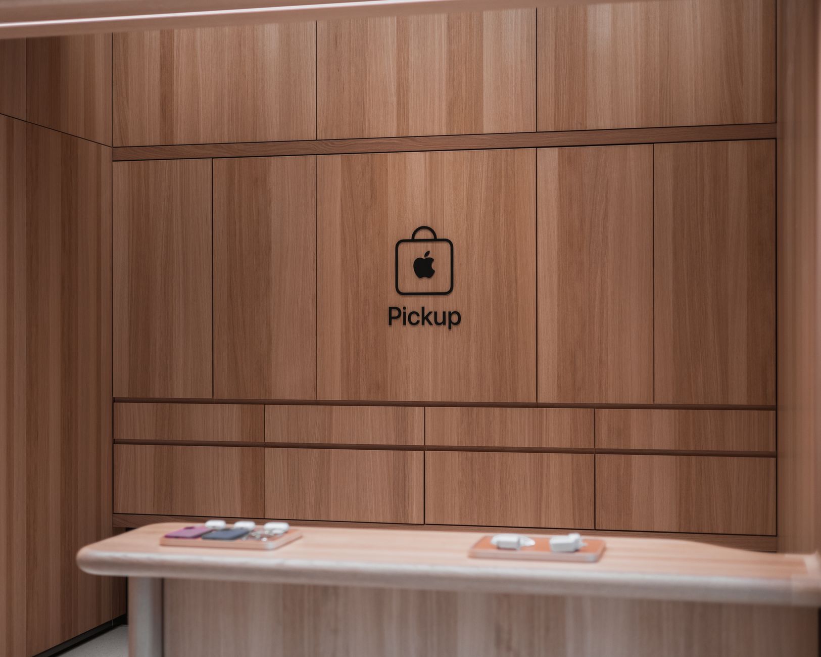 A retail pickup or service counter that suggests the downstream value of accurate stock data for fulfillment and customer service.