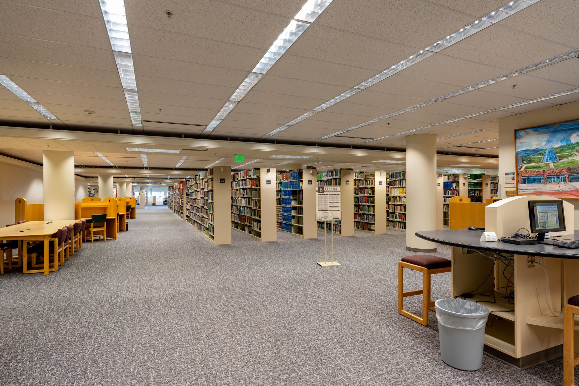 Public campus spaces kept presentable while cleaning teams focus on detail work.
