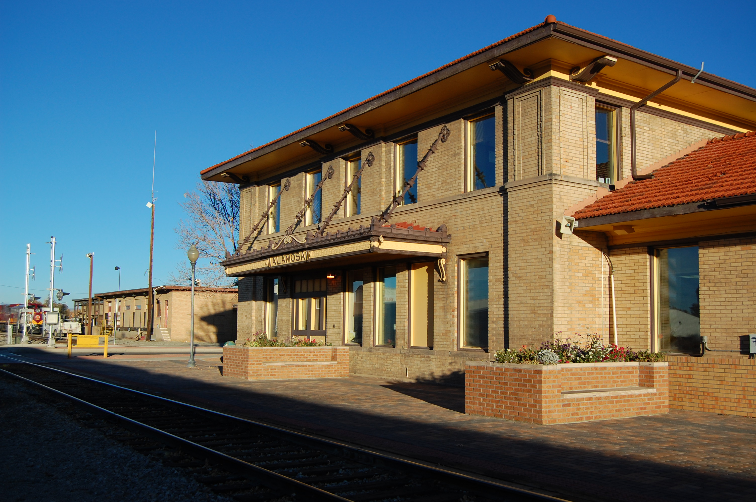 Material handling alamosa - Alamosa, CO