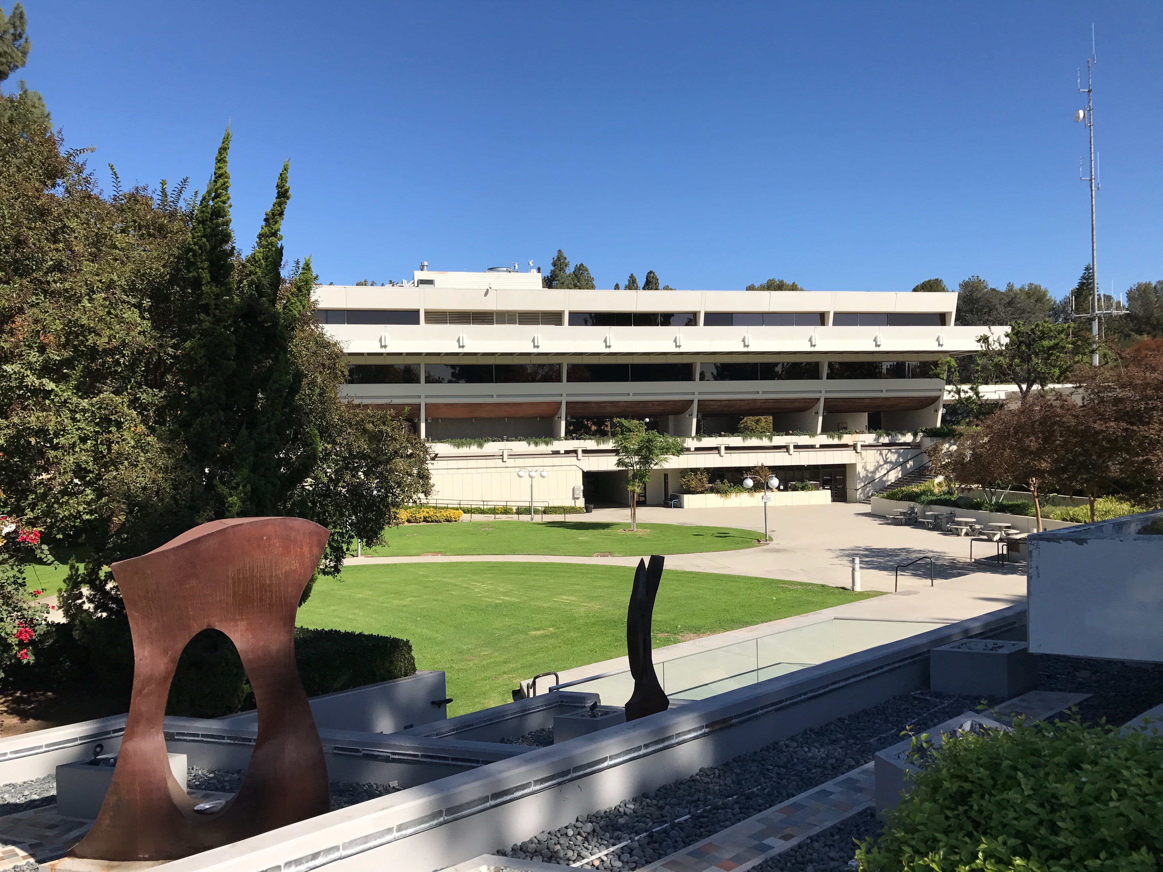 Material handling west covina - West Covina, CA
