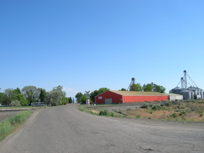 Commercial robots acequia - Acequia, ID