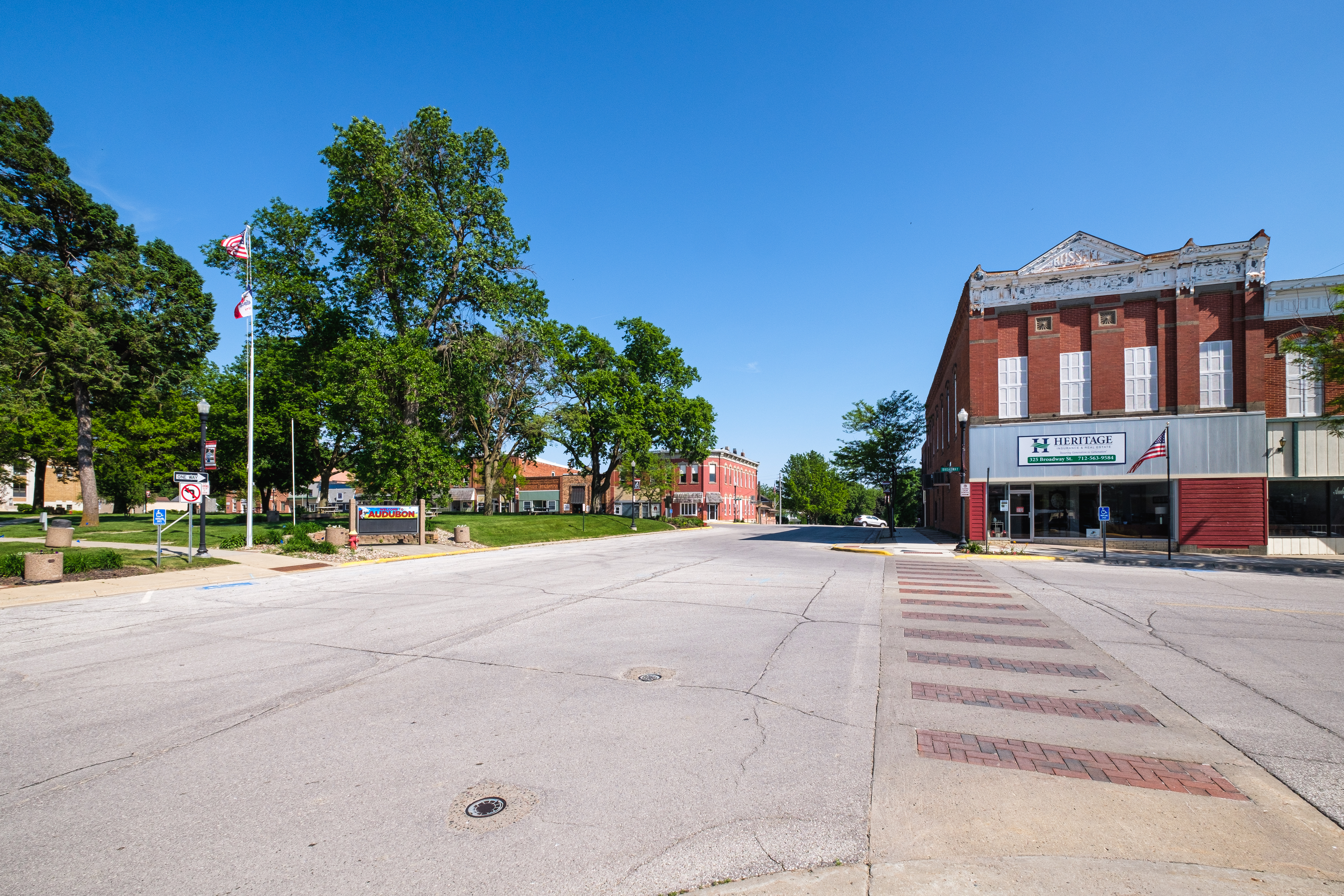 Commercial robots audubon - Audubon, IA