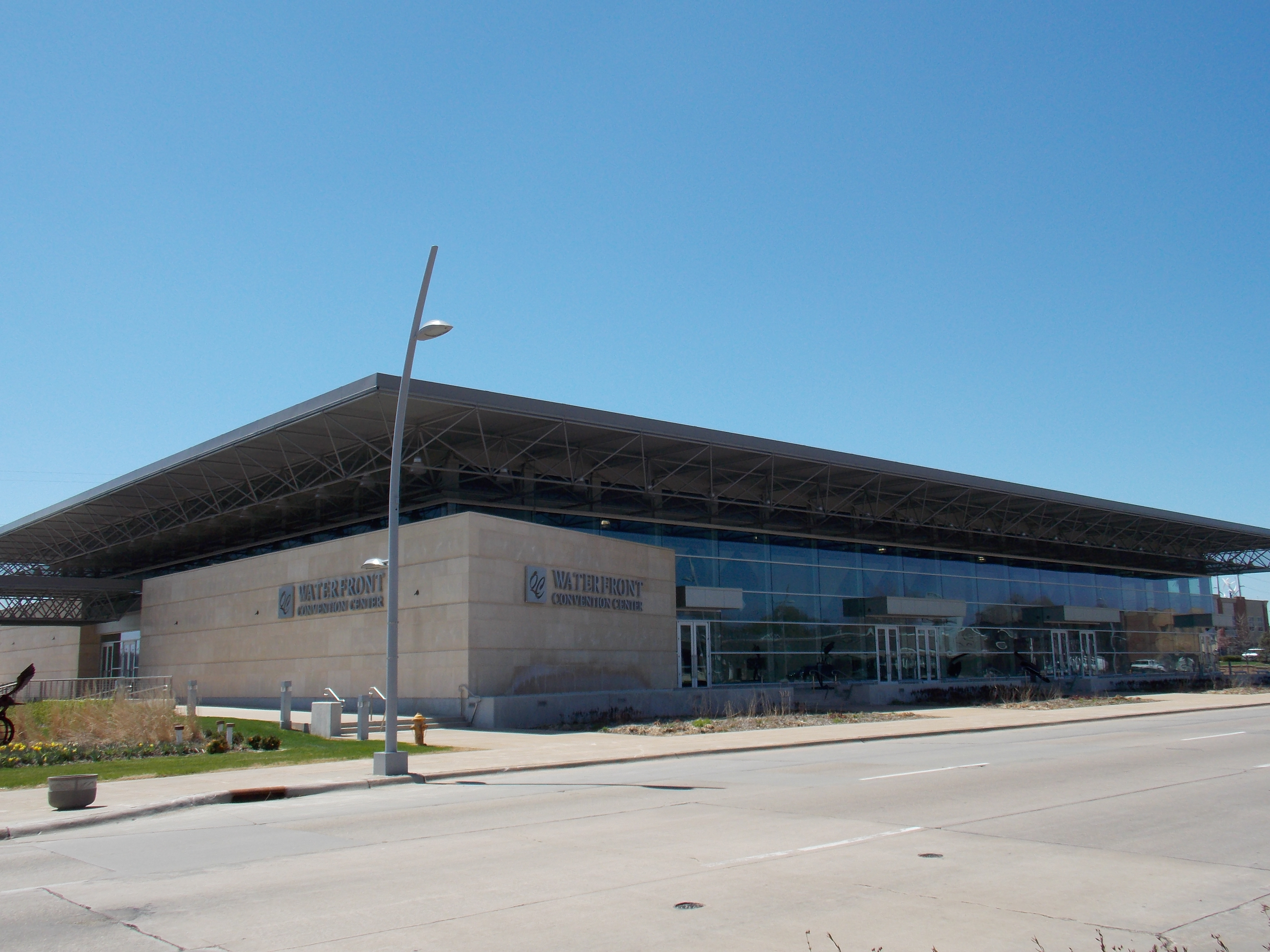 Commercial robots bettendorf - Bettendorf, IA
