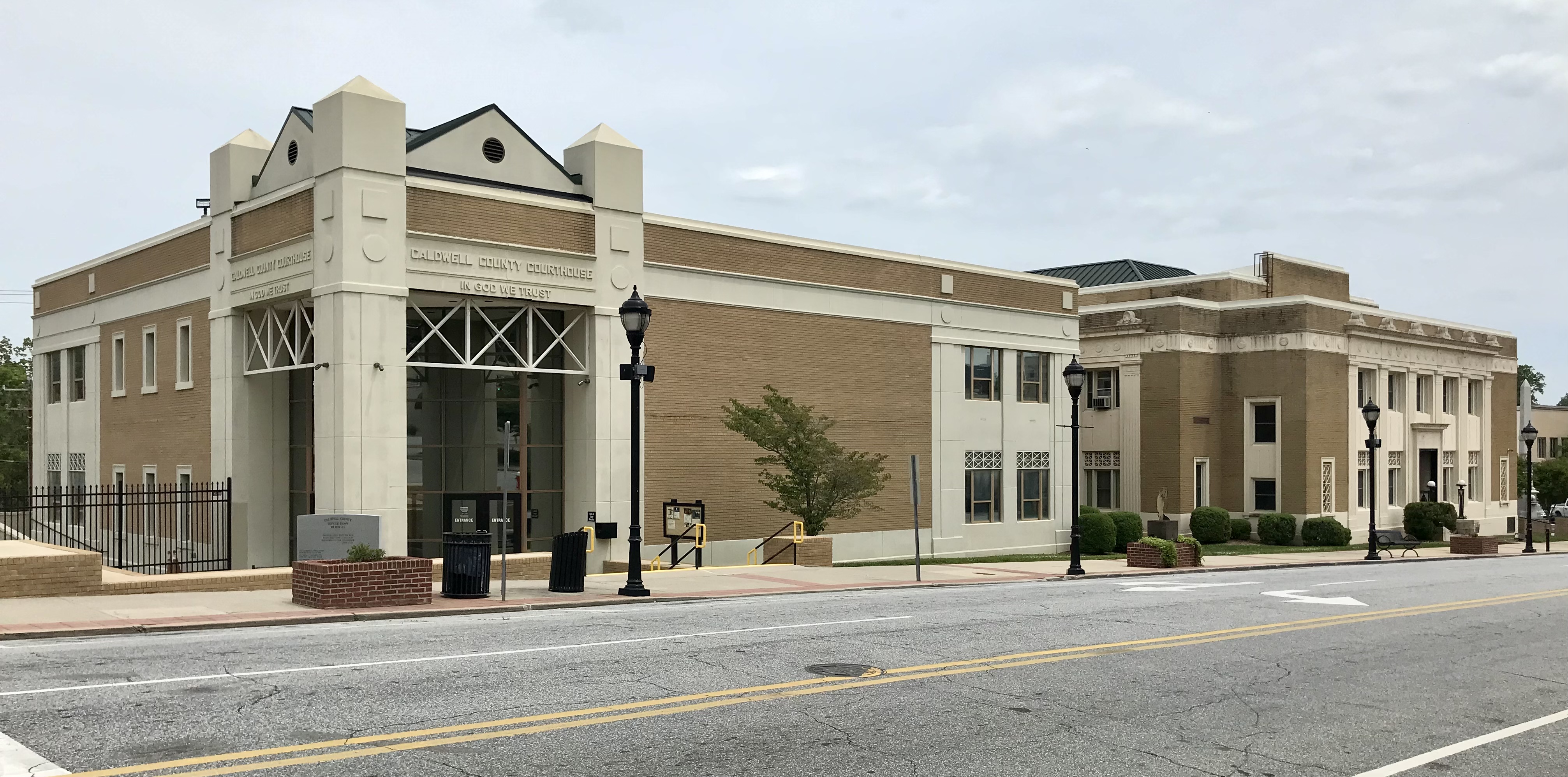 Commercial robots caldwell - Caldwell, NC