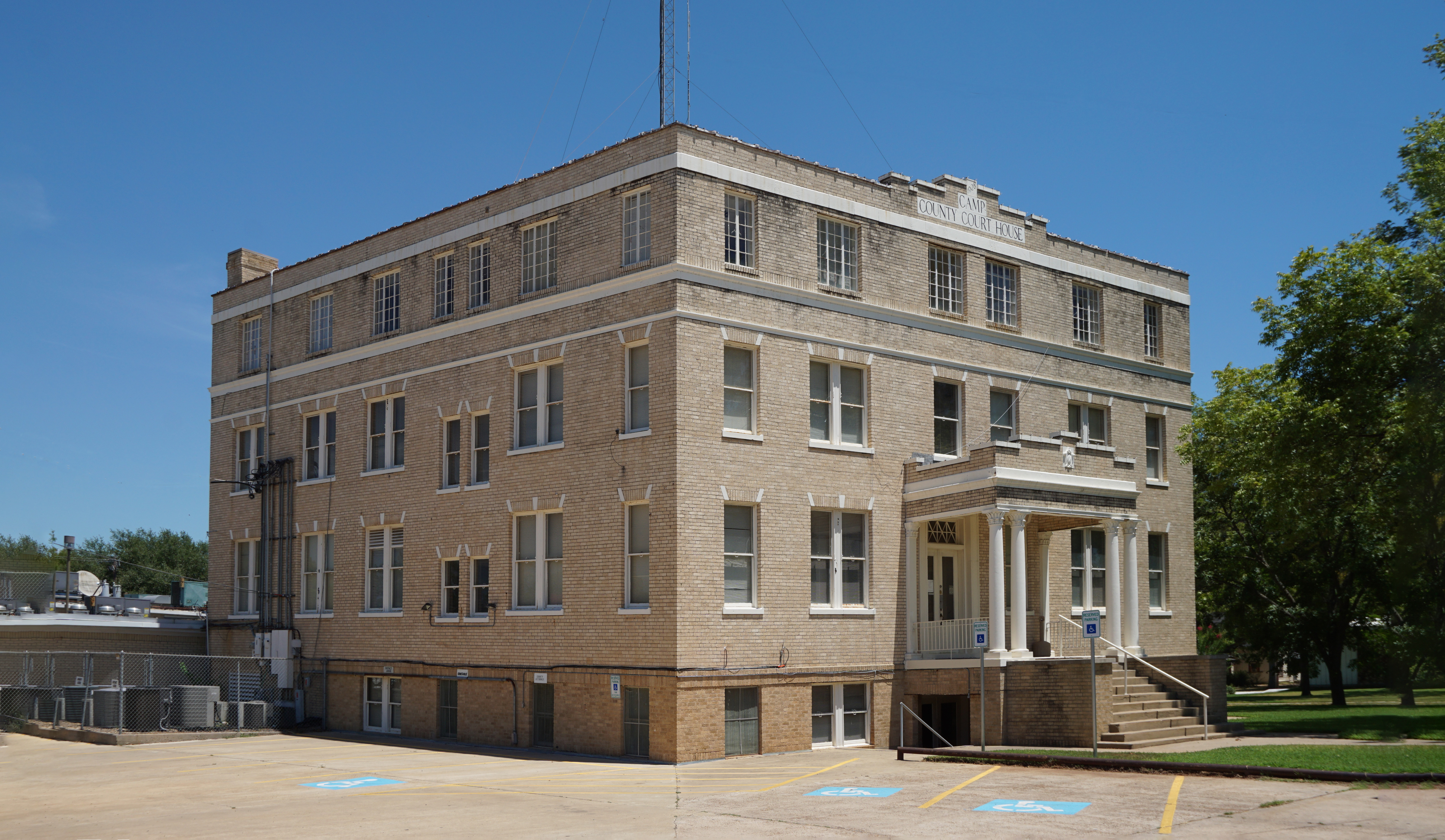 Commercial robots camp - Camp, TX