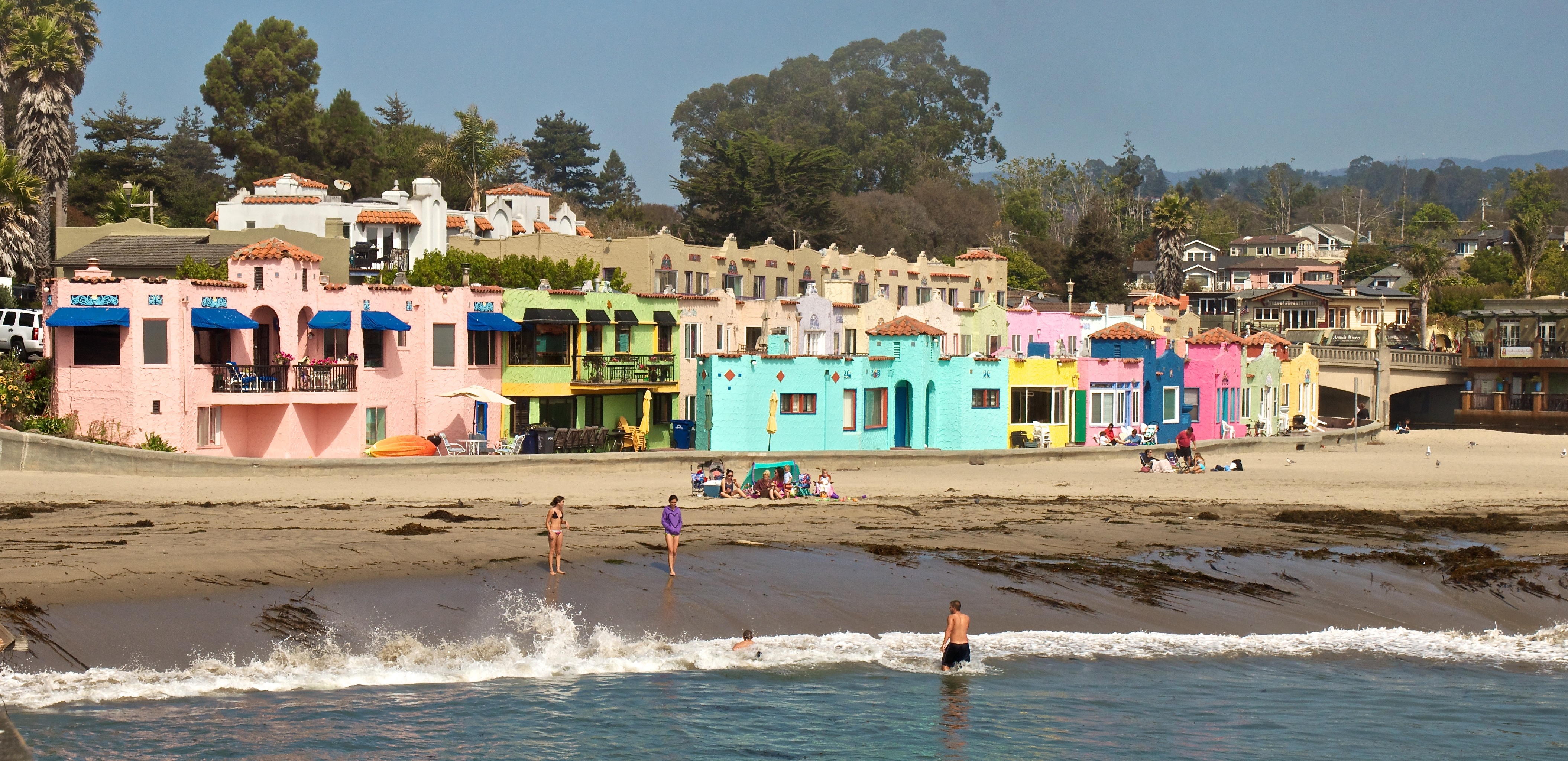 Commercial robots capitola - Capitola, CA