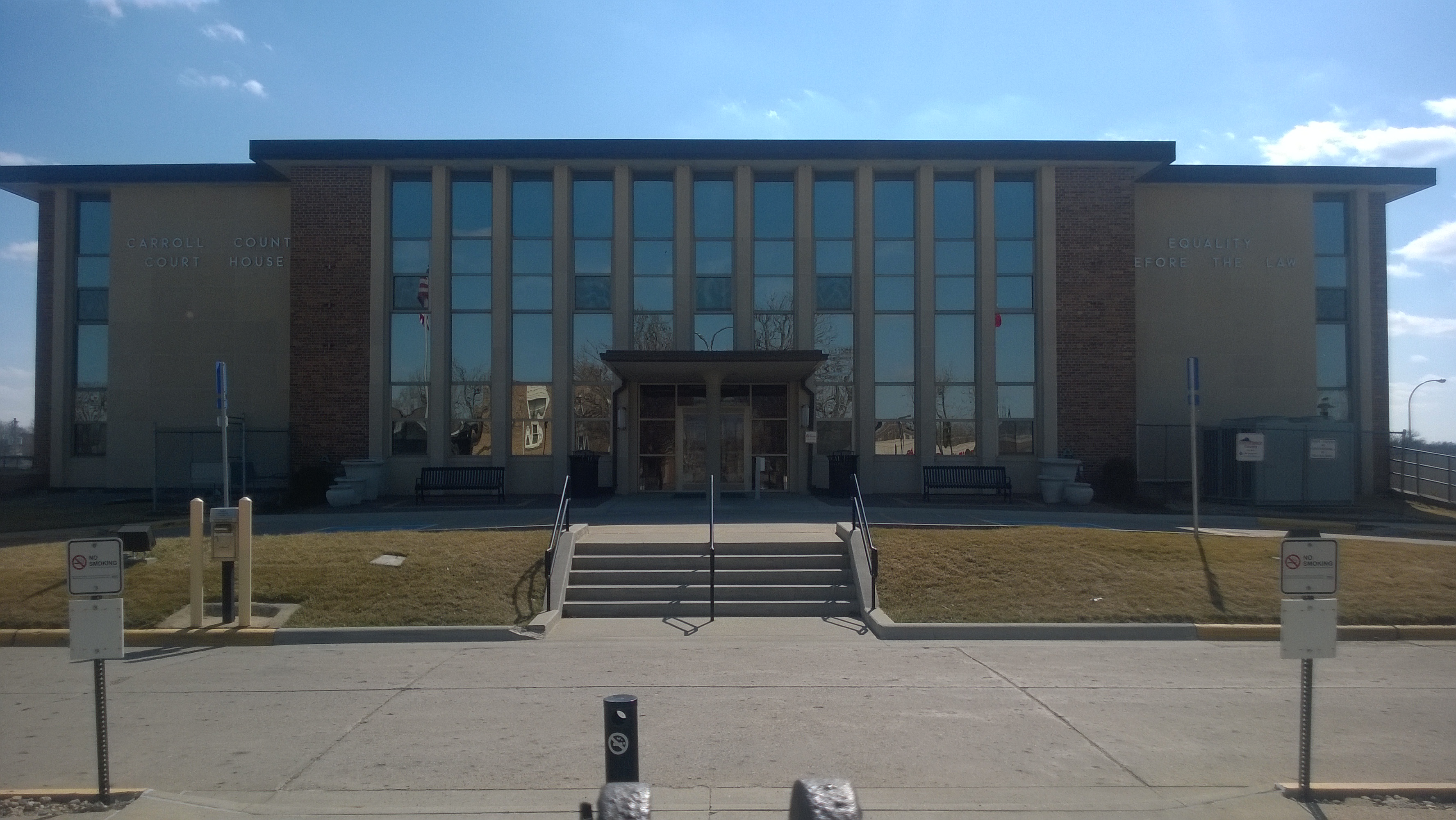 Commercial robots carroll county - Carroll County, IA