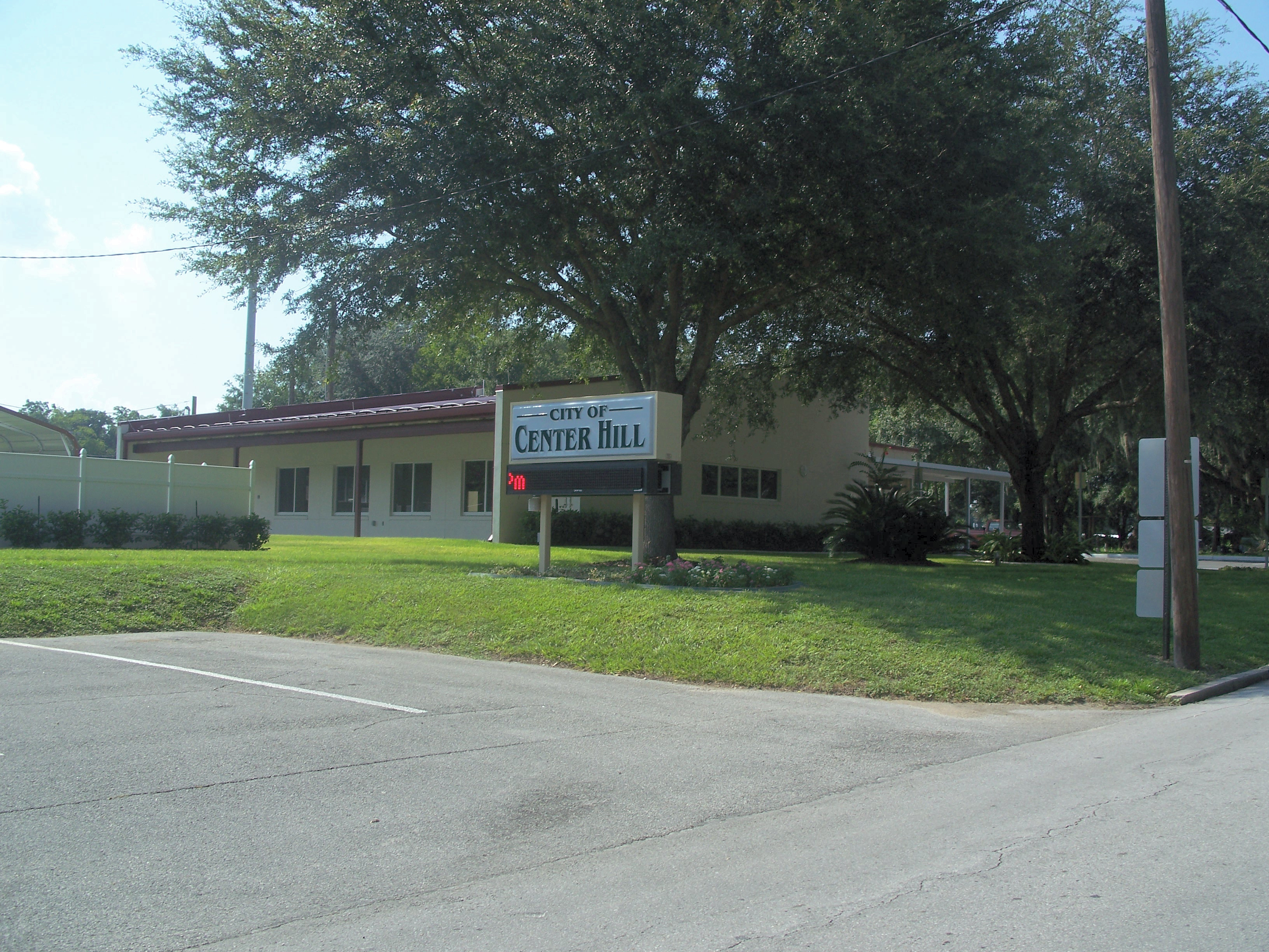Commercial robots center hill - Center Hill, FL