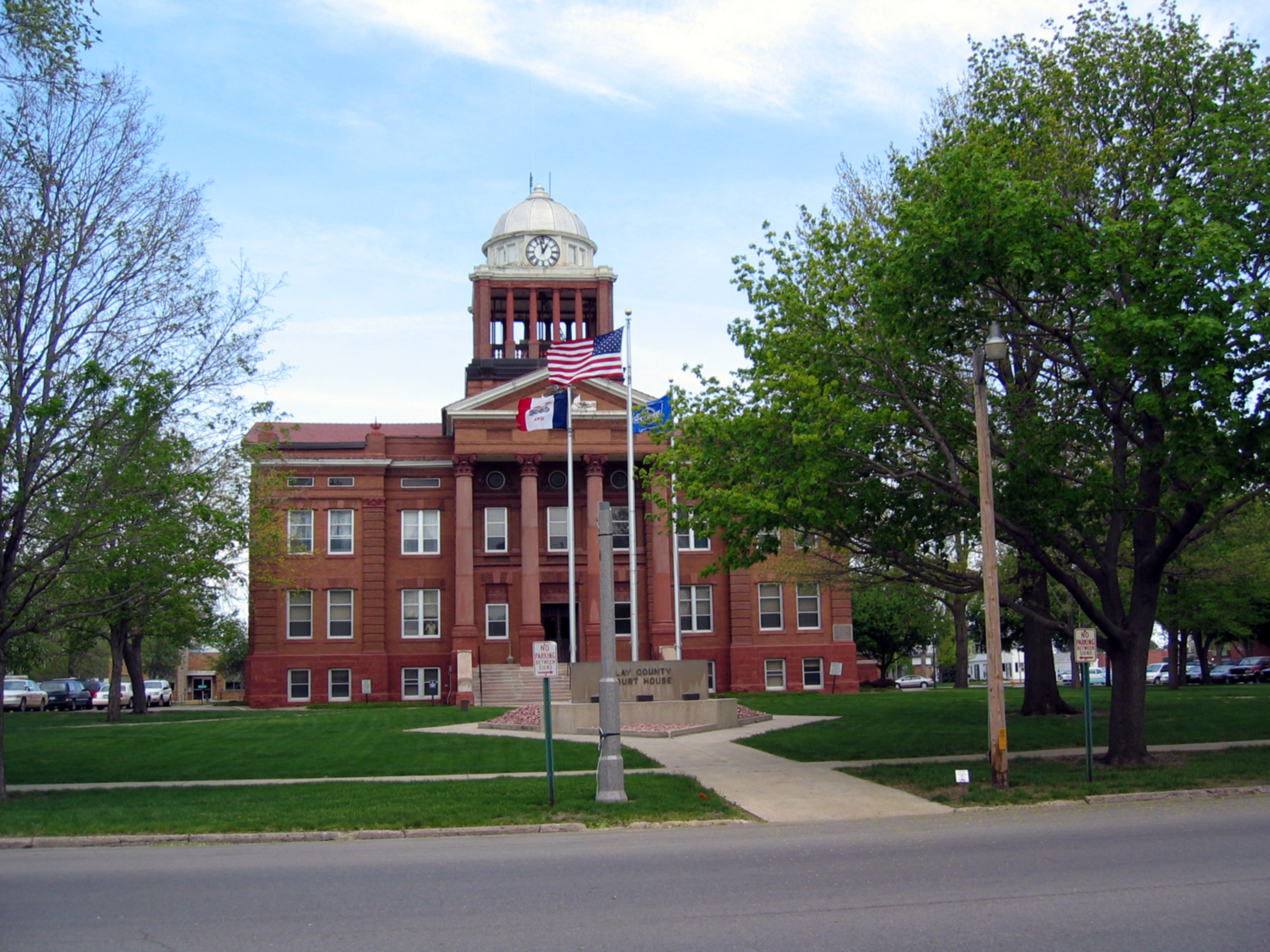 Commercial robots clay - Clay, IA