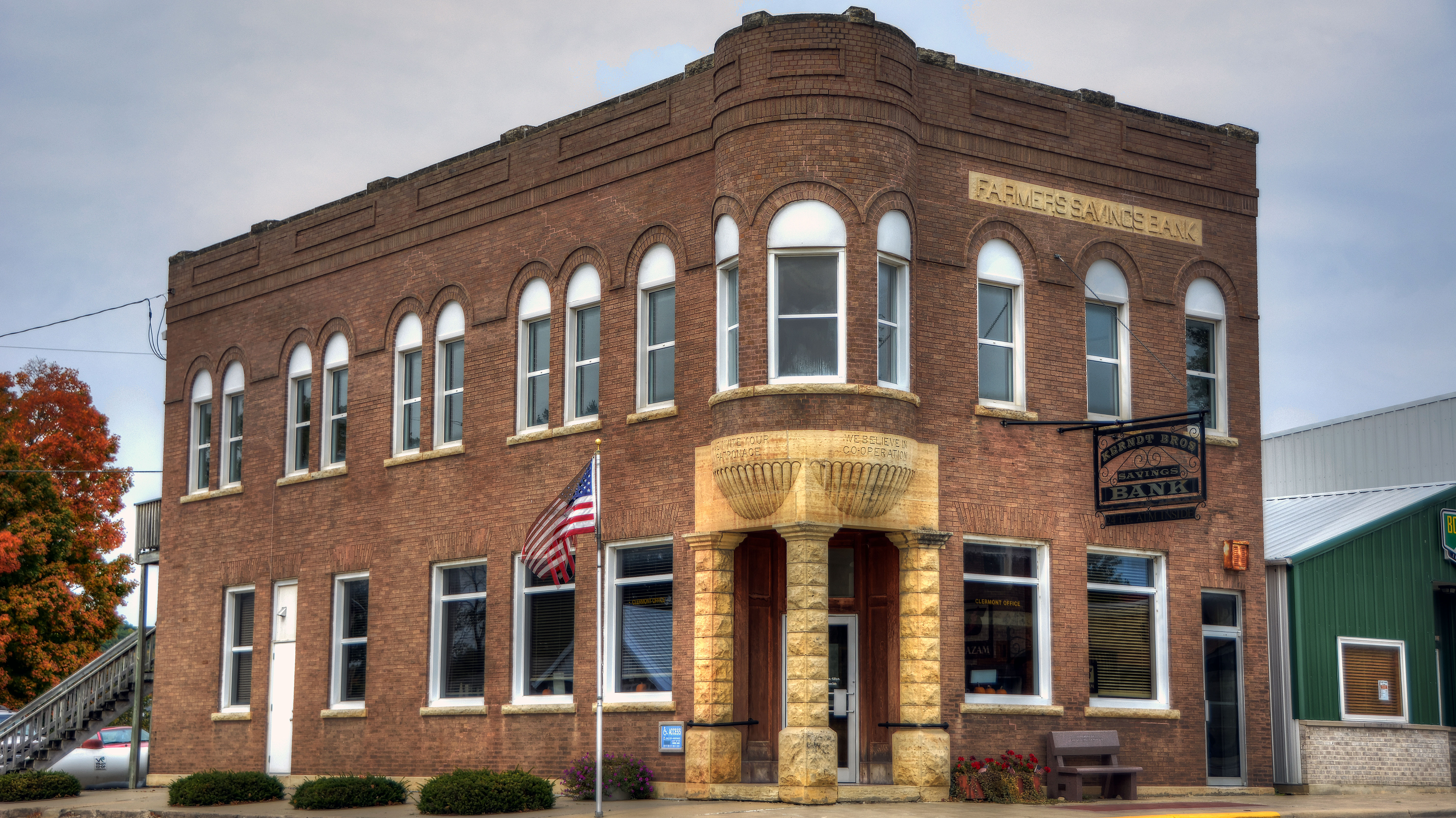 Commercial robots clermont - Clermont, IA