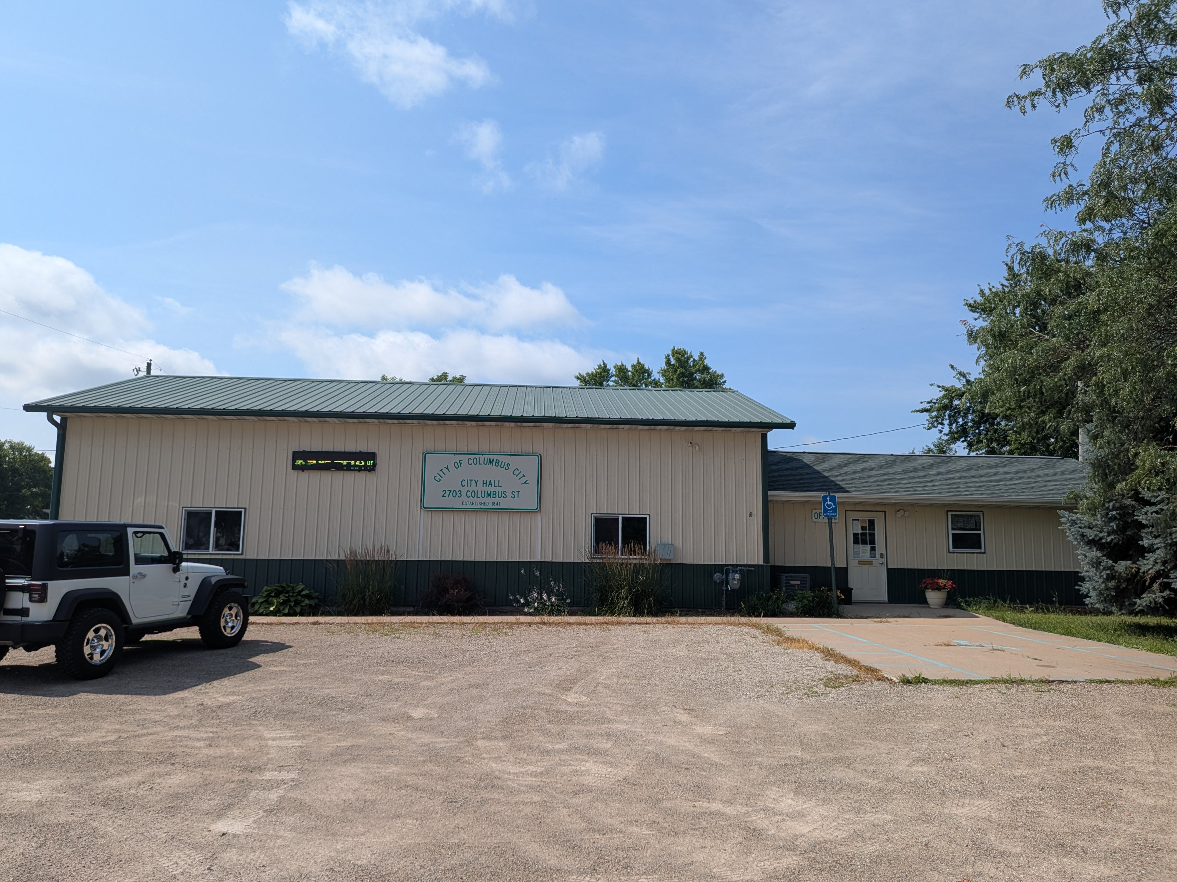 Commercial robots columbus city - Columbus City, IA