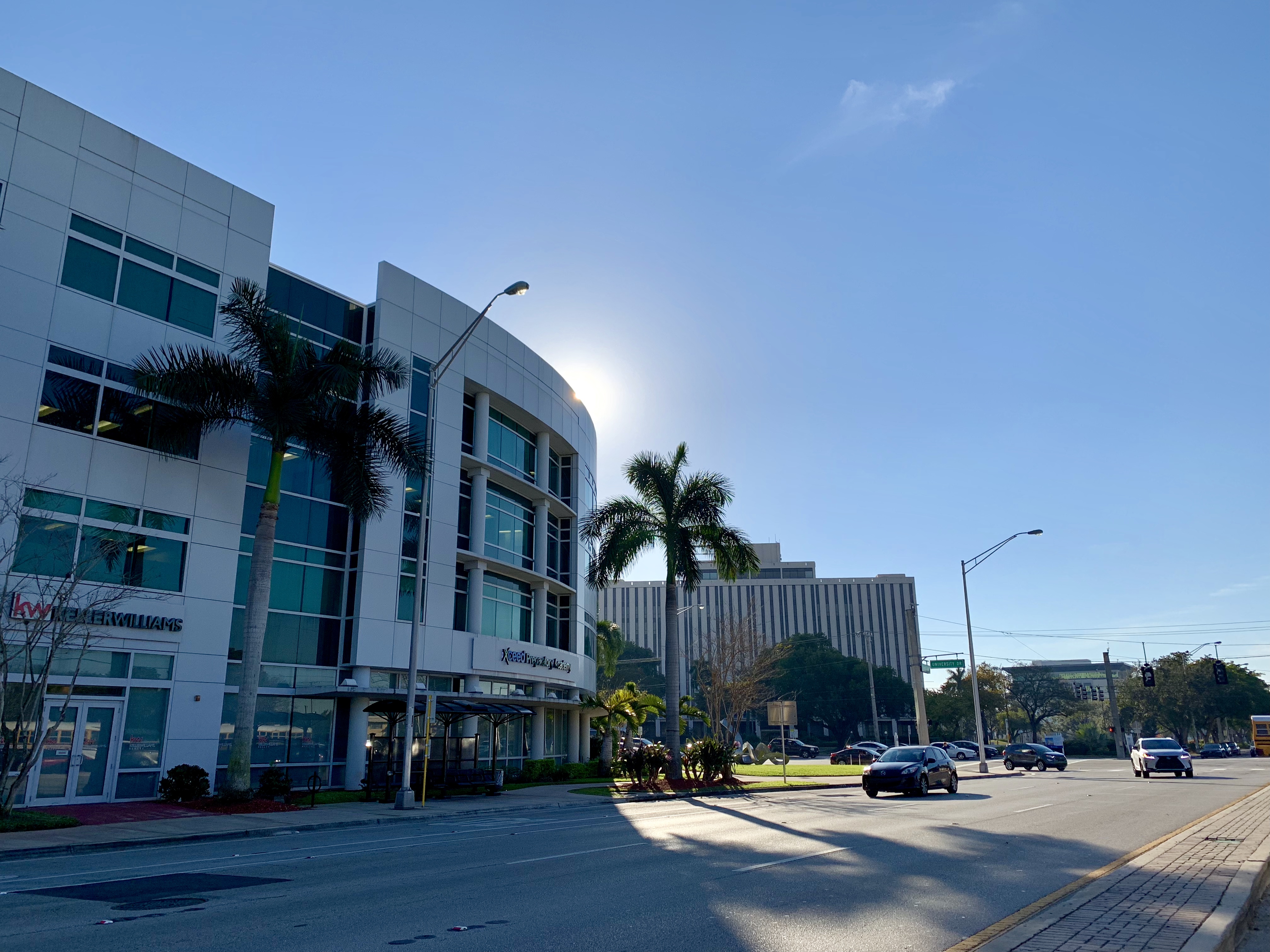 Commercial robots coral springs - Coral Springs, FL