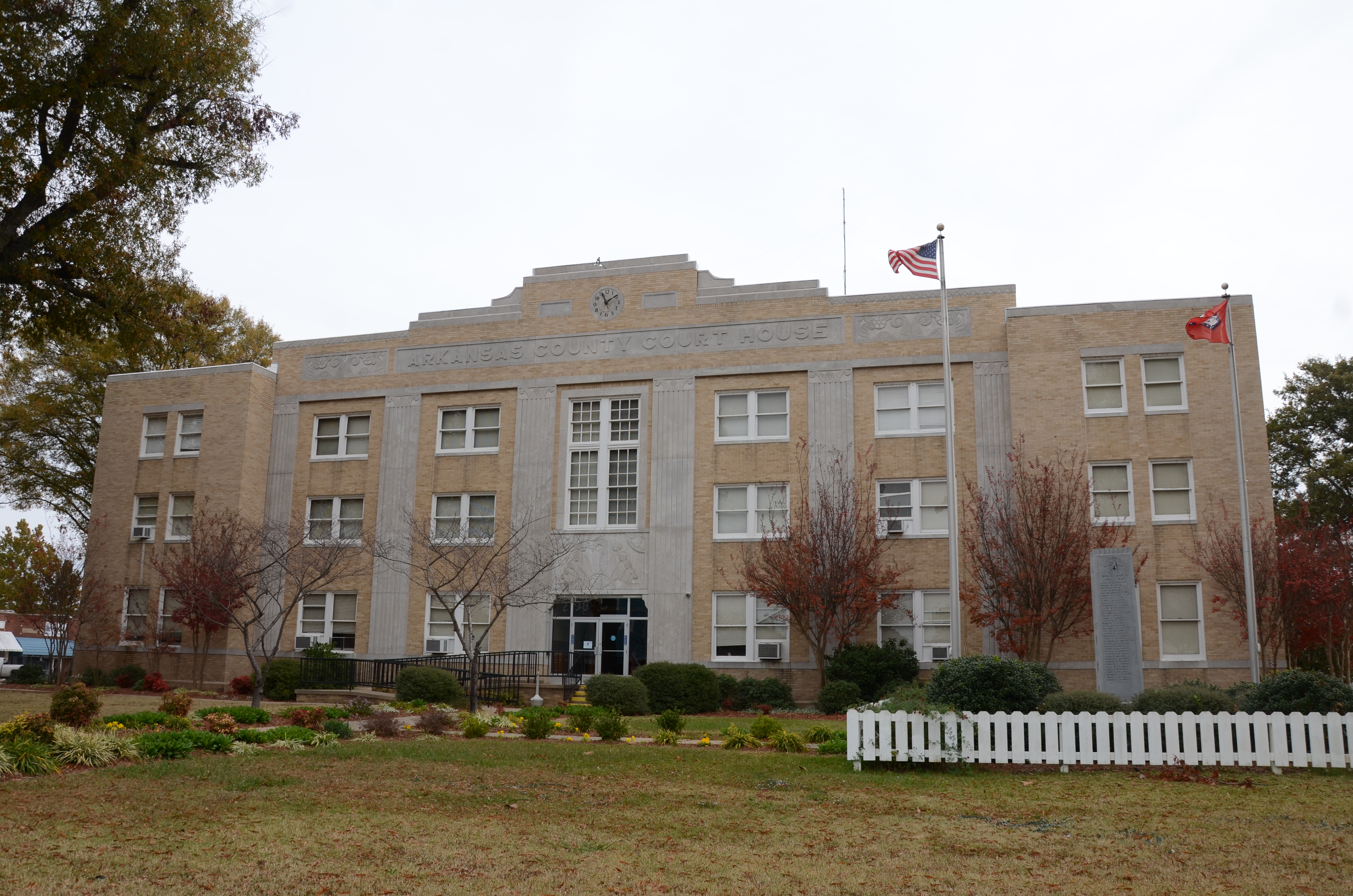 Commercial robots dewitt - DeWitt, AR