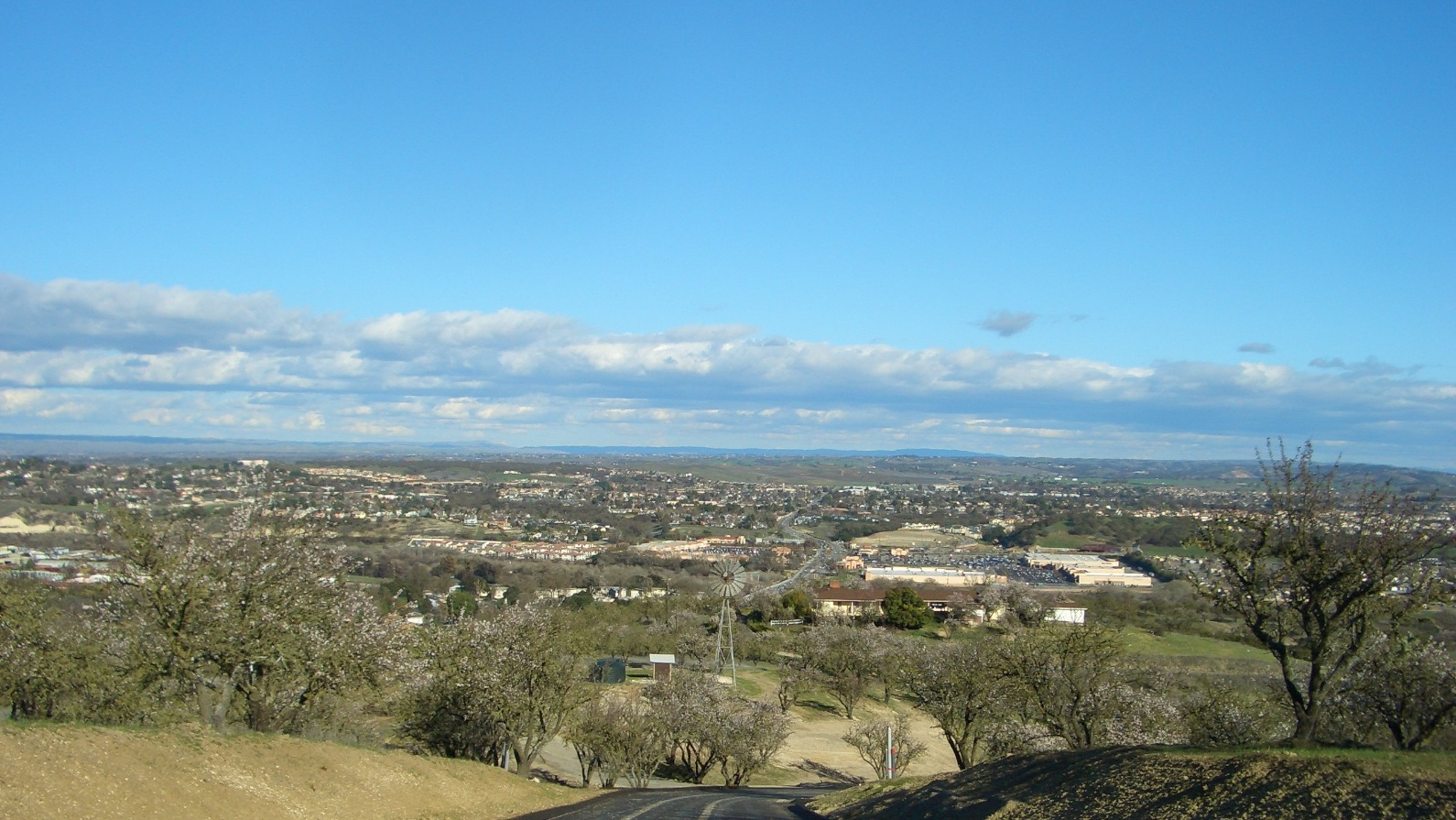 Commercial robot rental - El Paso de Robles (Paso Robles), CA