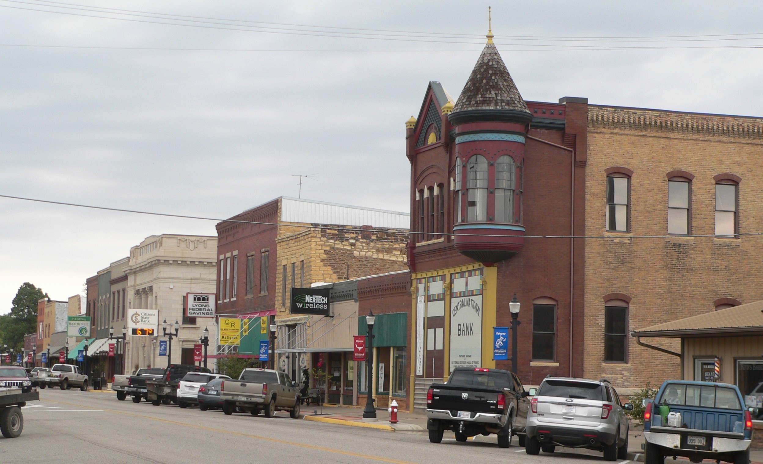 Commercial robots ellsworth - Ellsworth, KS