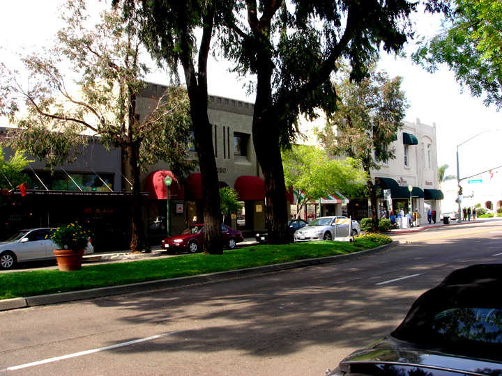 Commercial robots escondido - Escondido, CA