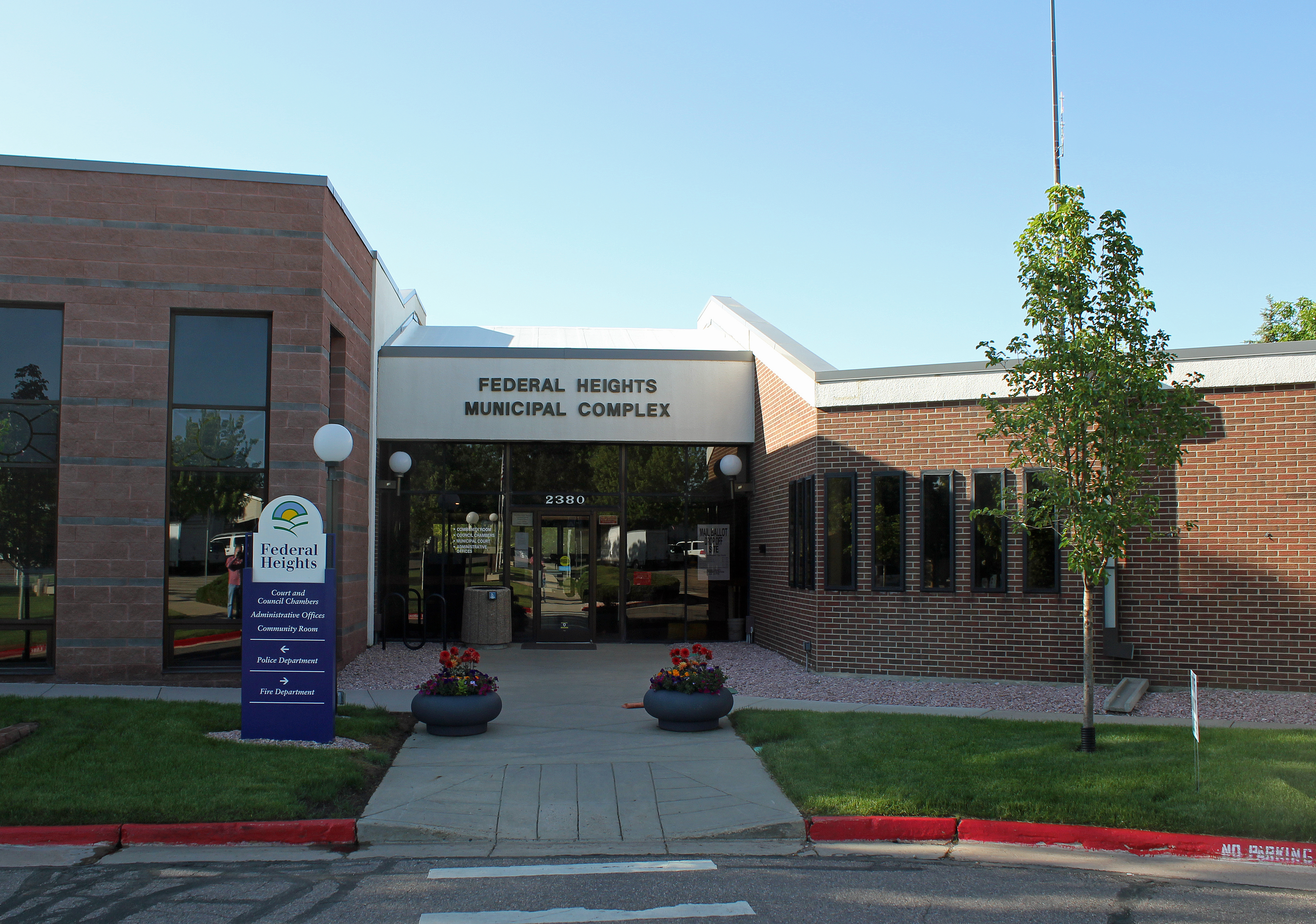Commercial robots federal heights - Federal Heights, CO