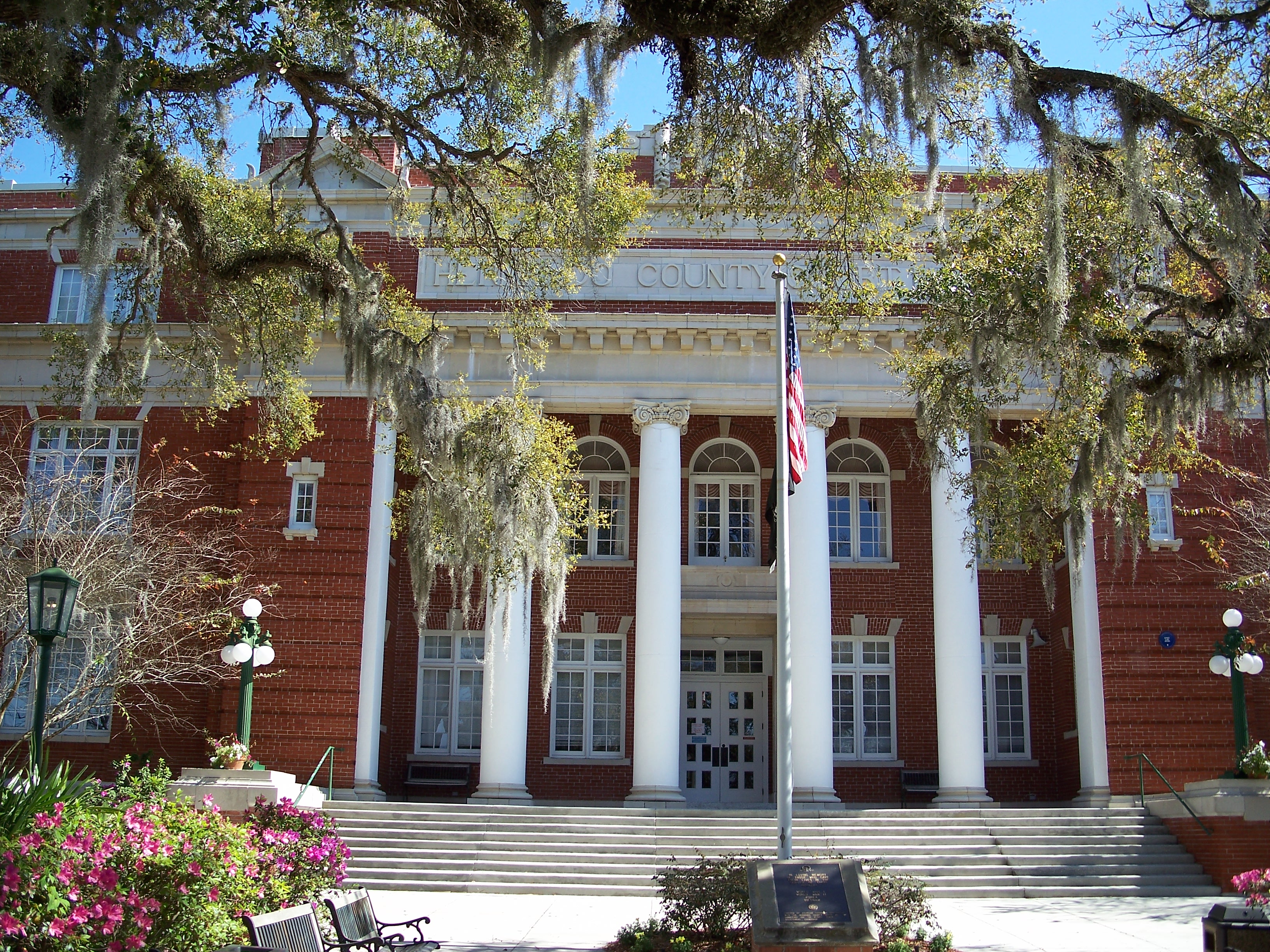 Commercial robots hernando county - Hernando County, FL