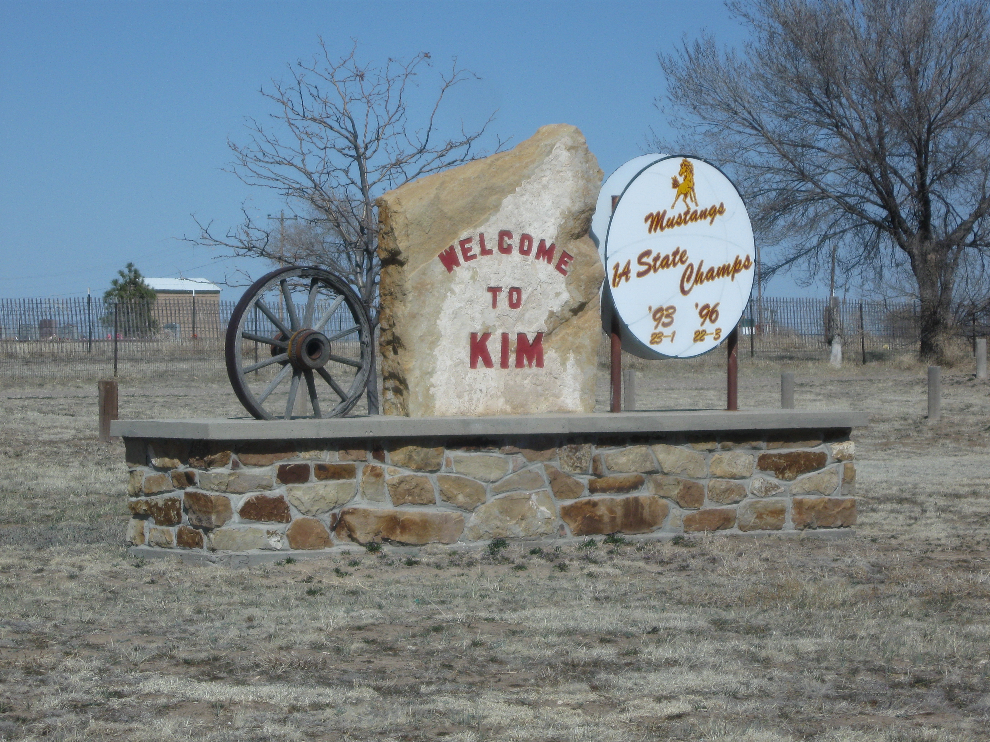 Commercial robots kim - Kim, CO