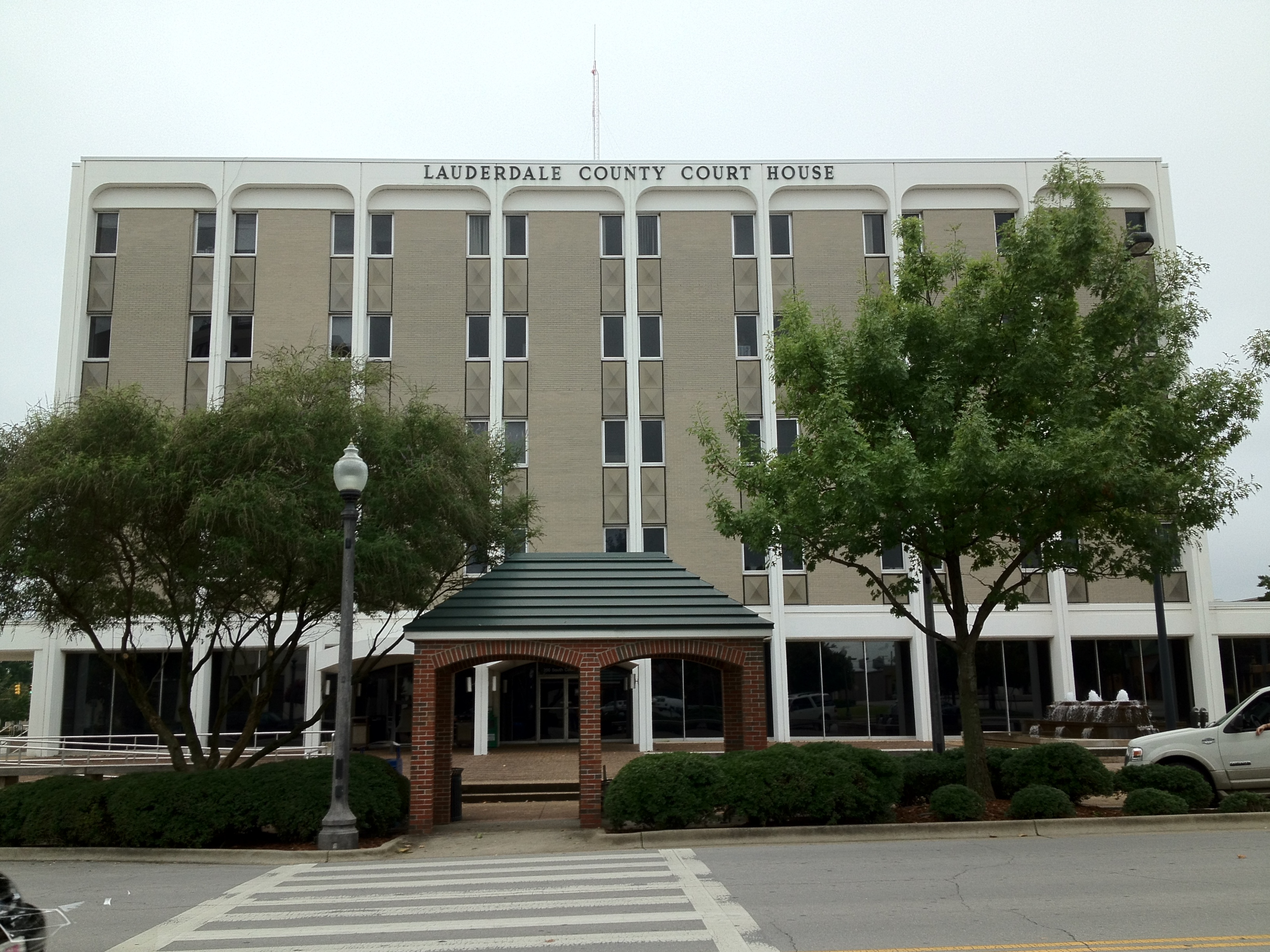 Commercial robots lauderdale - Lauderdale, AL