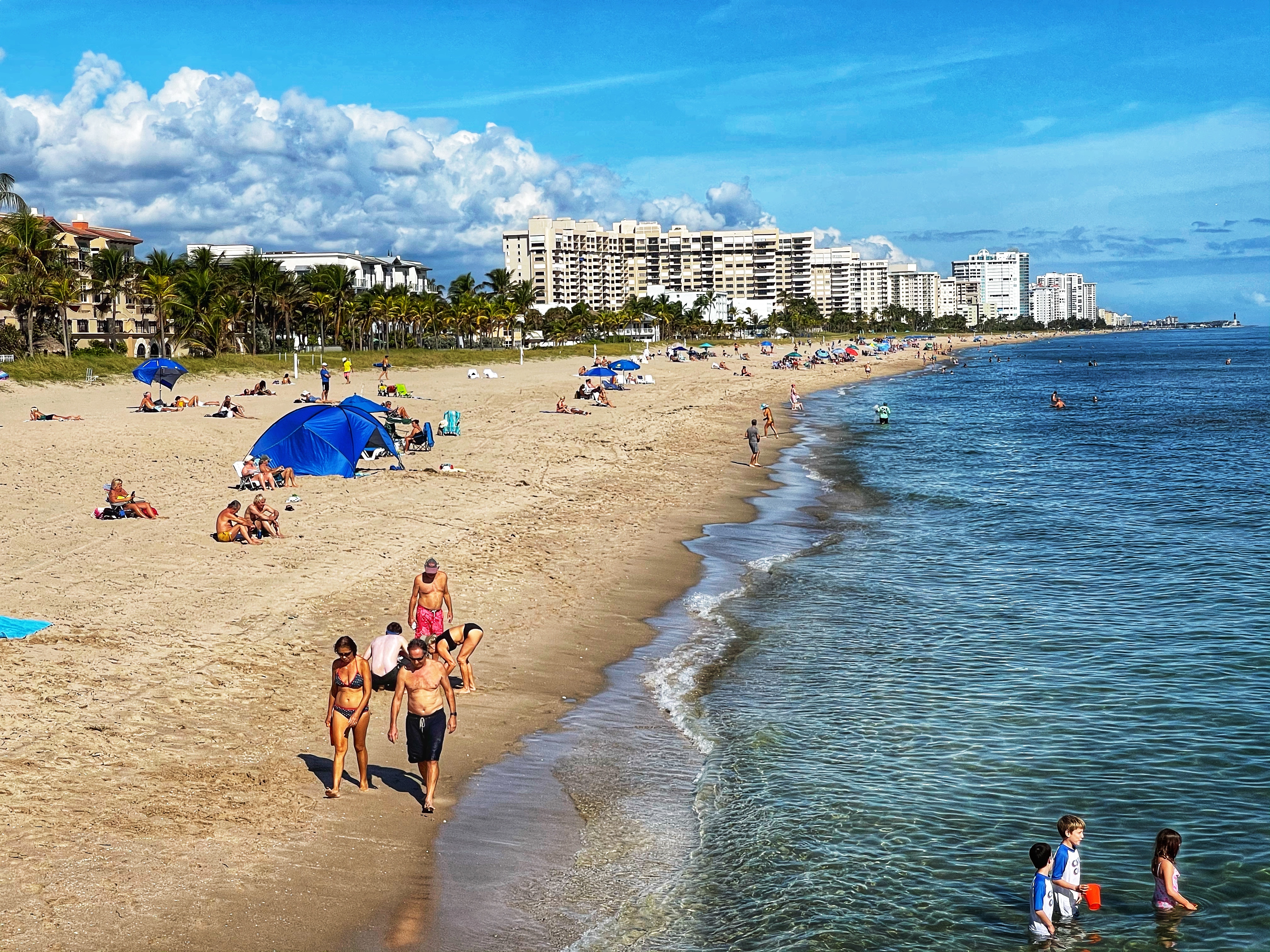 Commercial robots lauderdale-by-the-sea - Lauderdale-by-the-Sea, FL