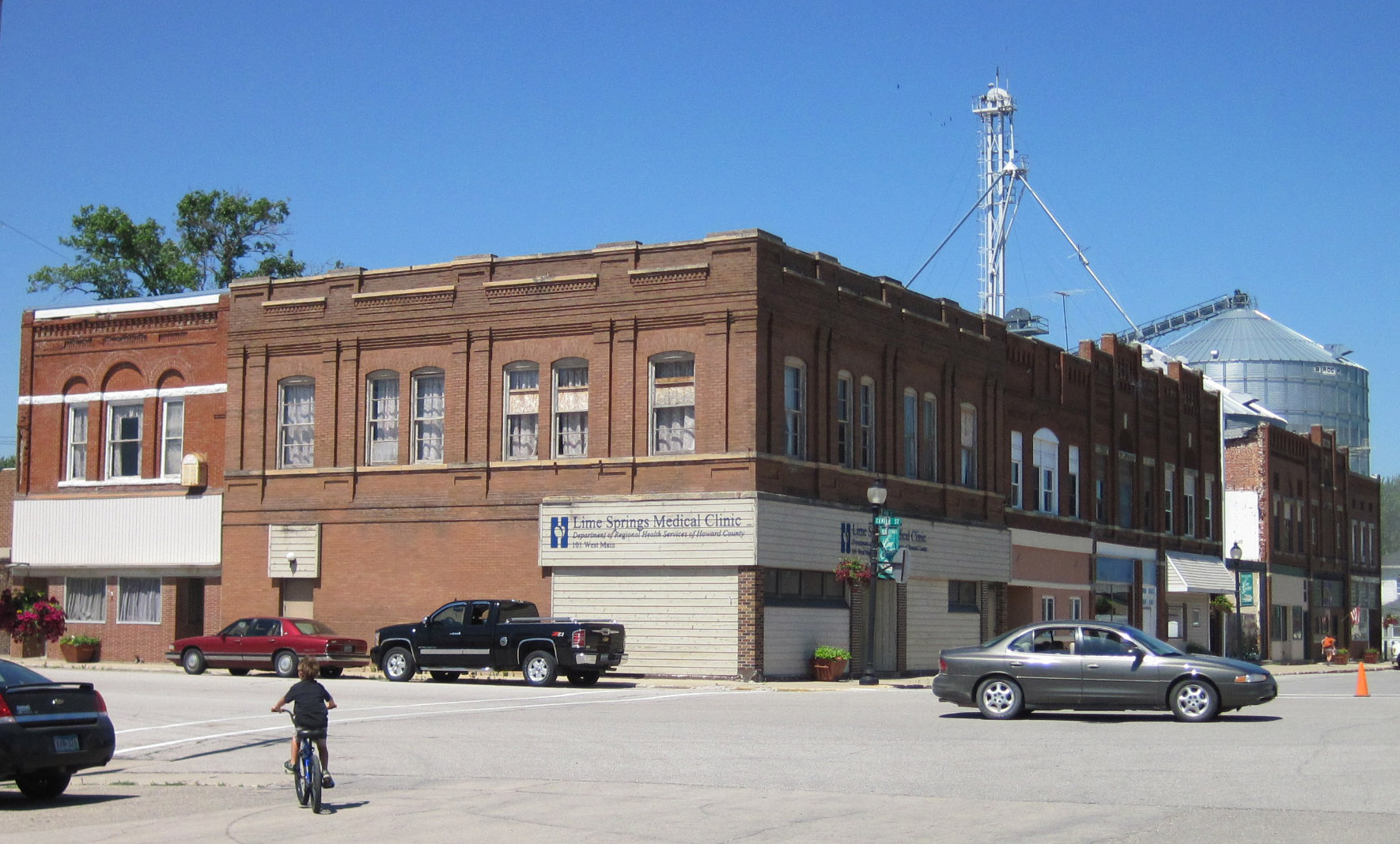 Commercial robots lime springs - Lime Springs, IA