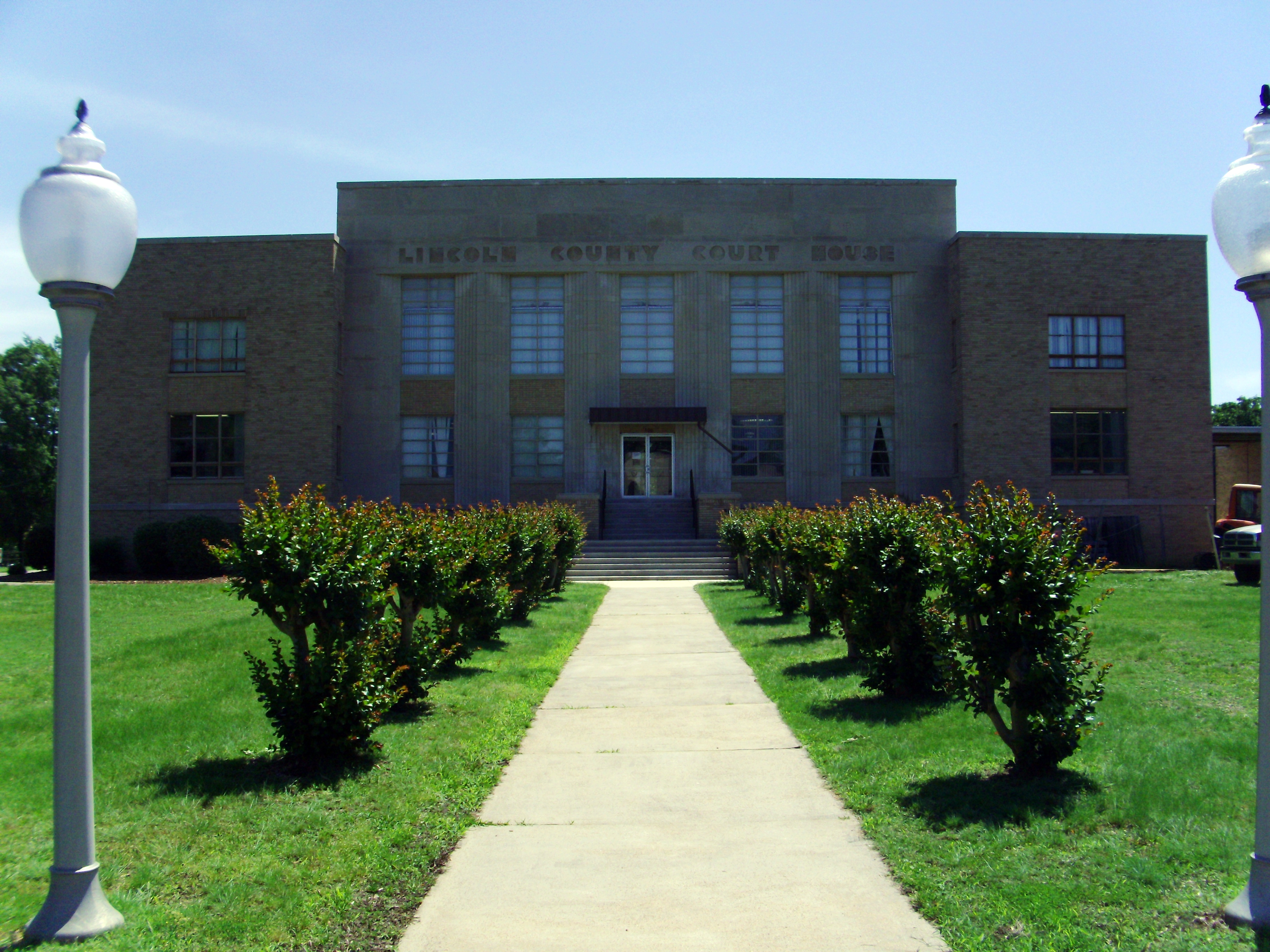 Commercial robots lincoln county - Lincoln County, AR