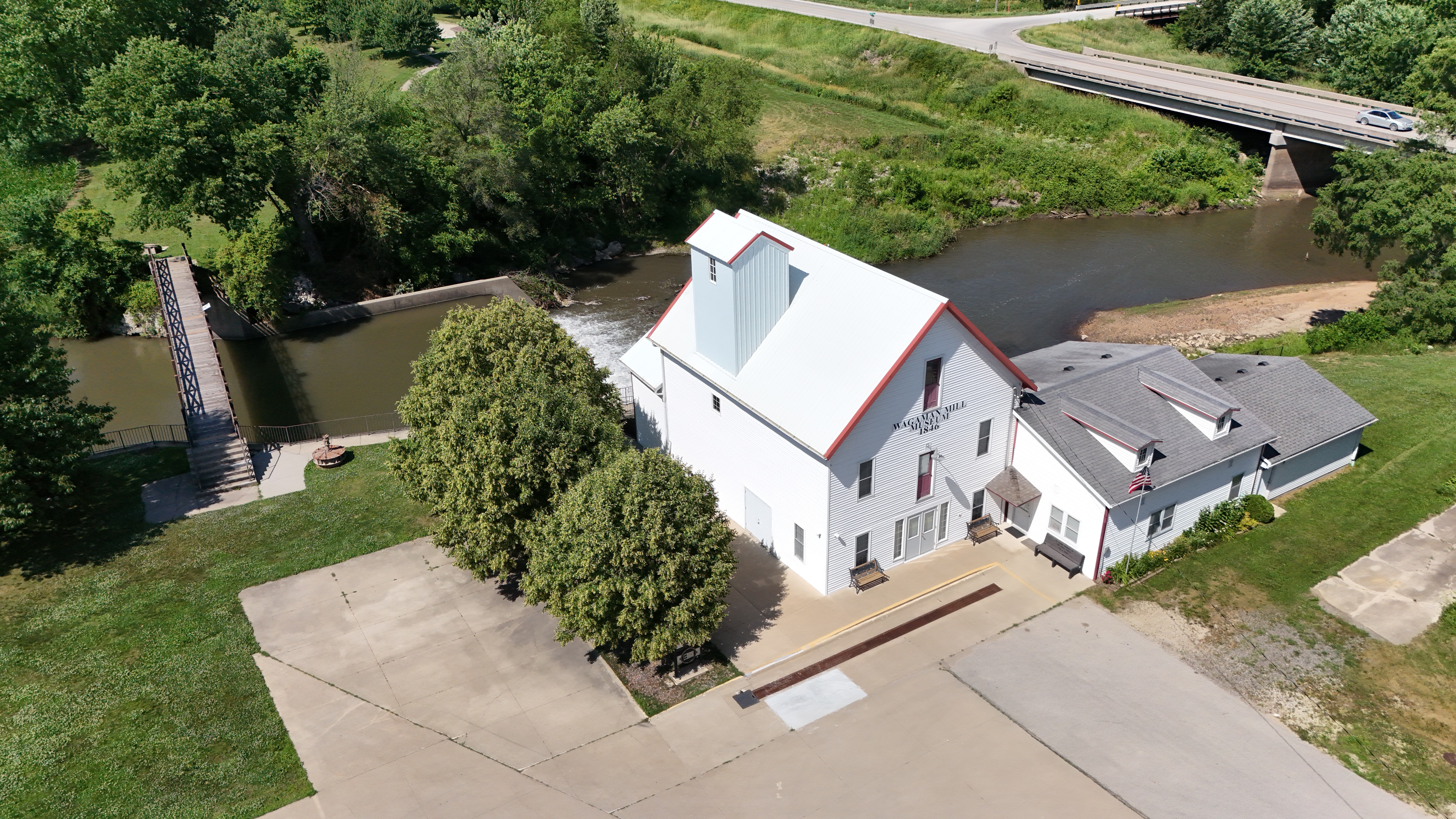 Commercial robots lynnville - Lynnville, IA