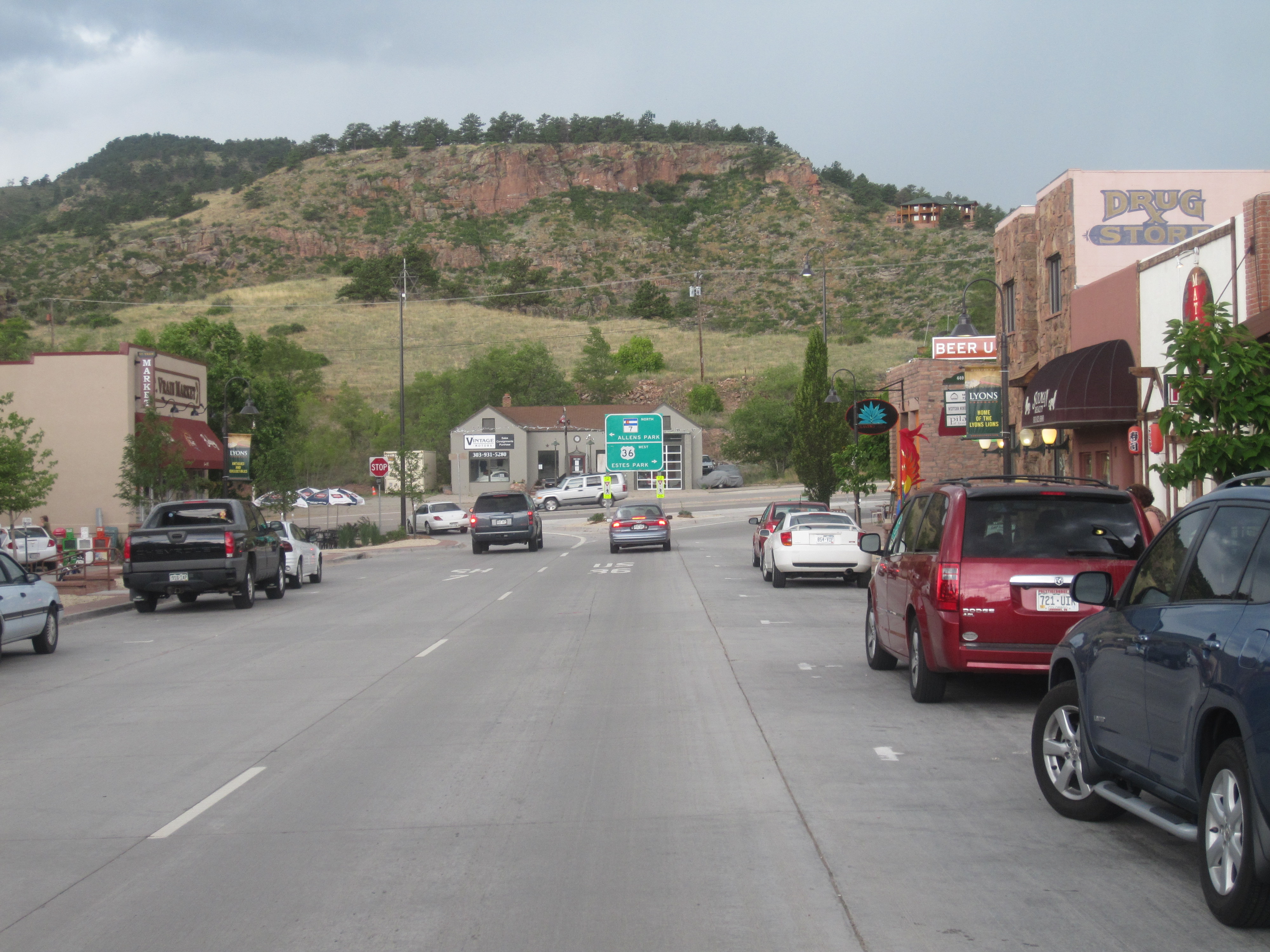 Commercial robots lyons - Lyons, CO