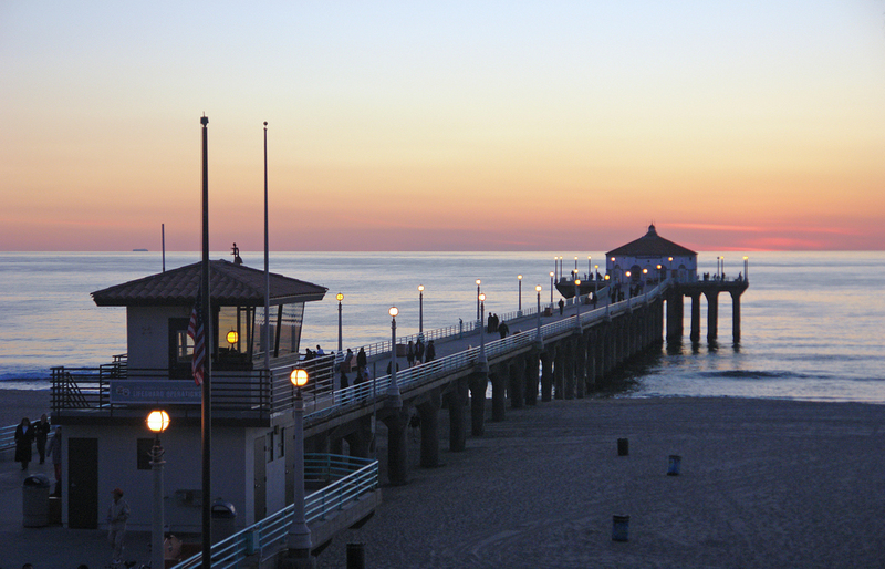 Commercial robots manhattan beach - Manhattan Beach, CA