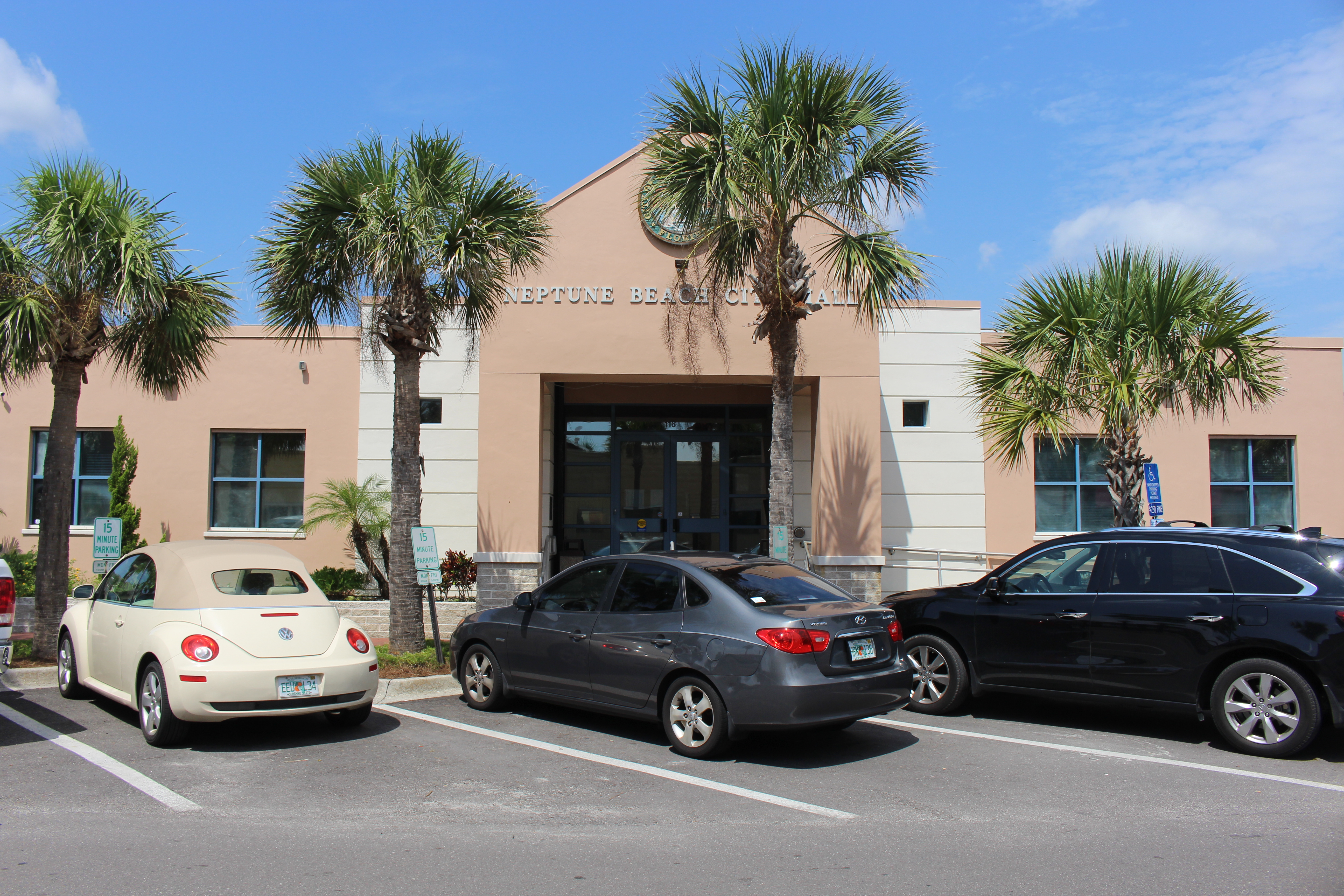 Commercial robots neptune beach - Neptune Beach, FL
