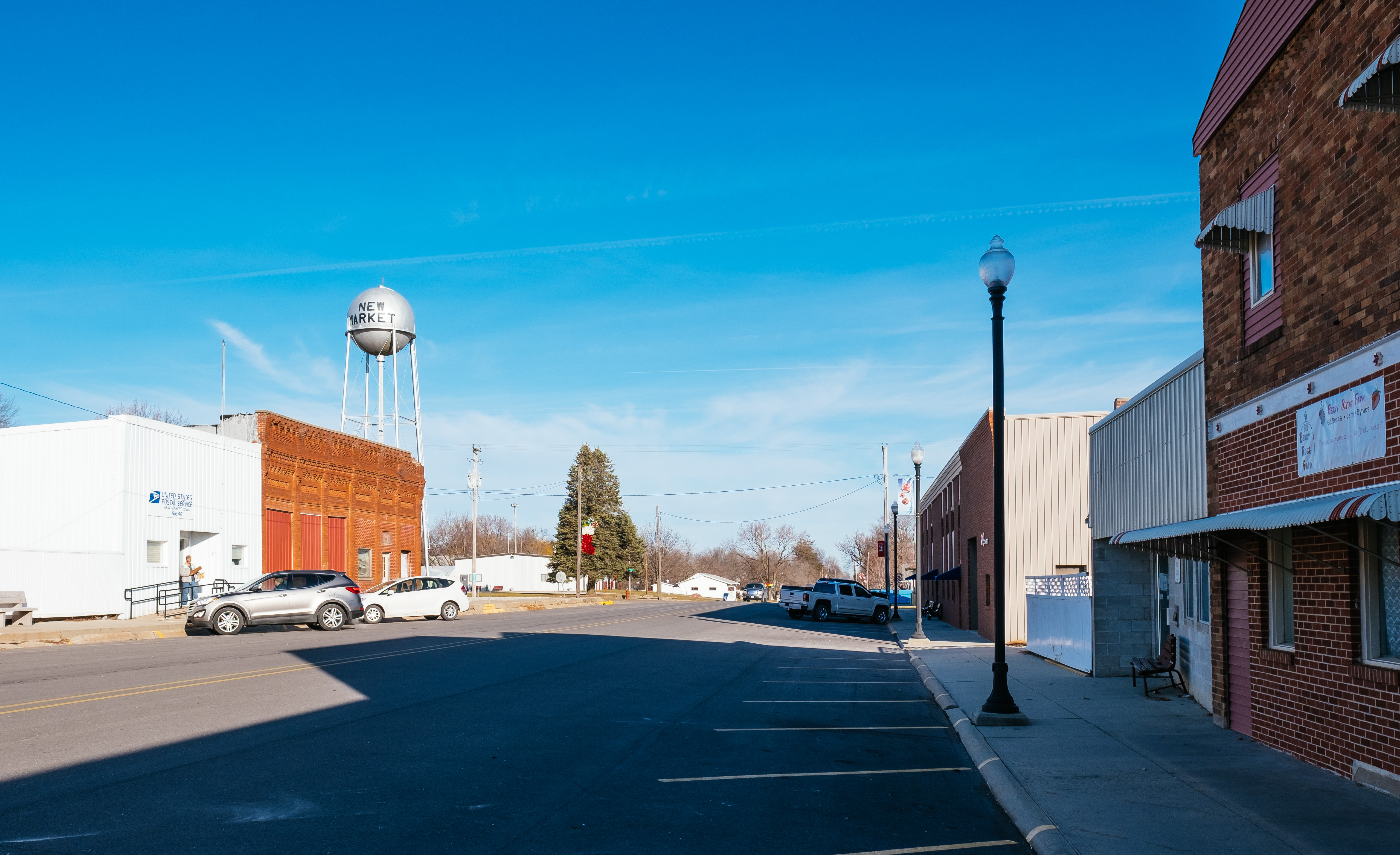 Commercial robots new market - New Market, IA