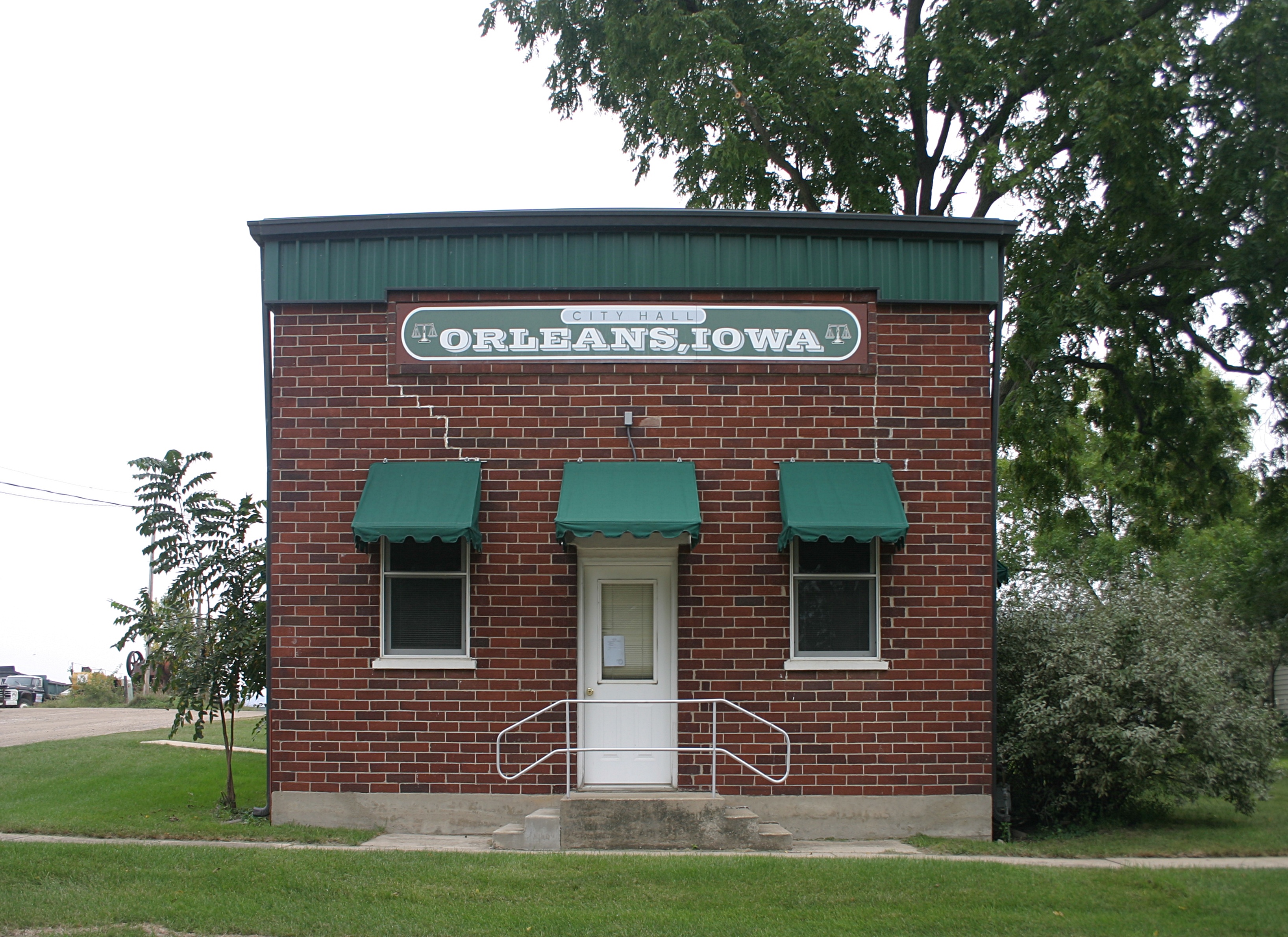Commercial robots orleans - Orleans, IA