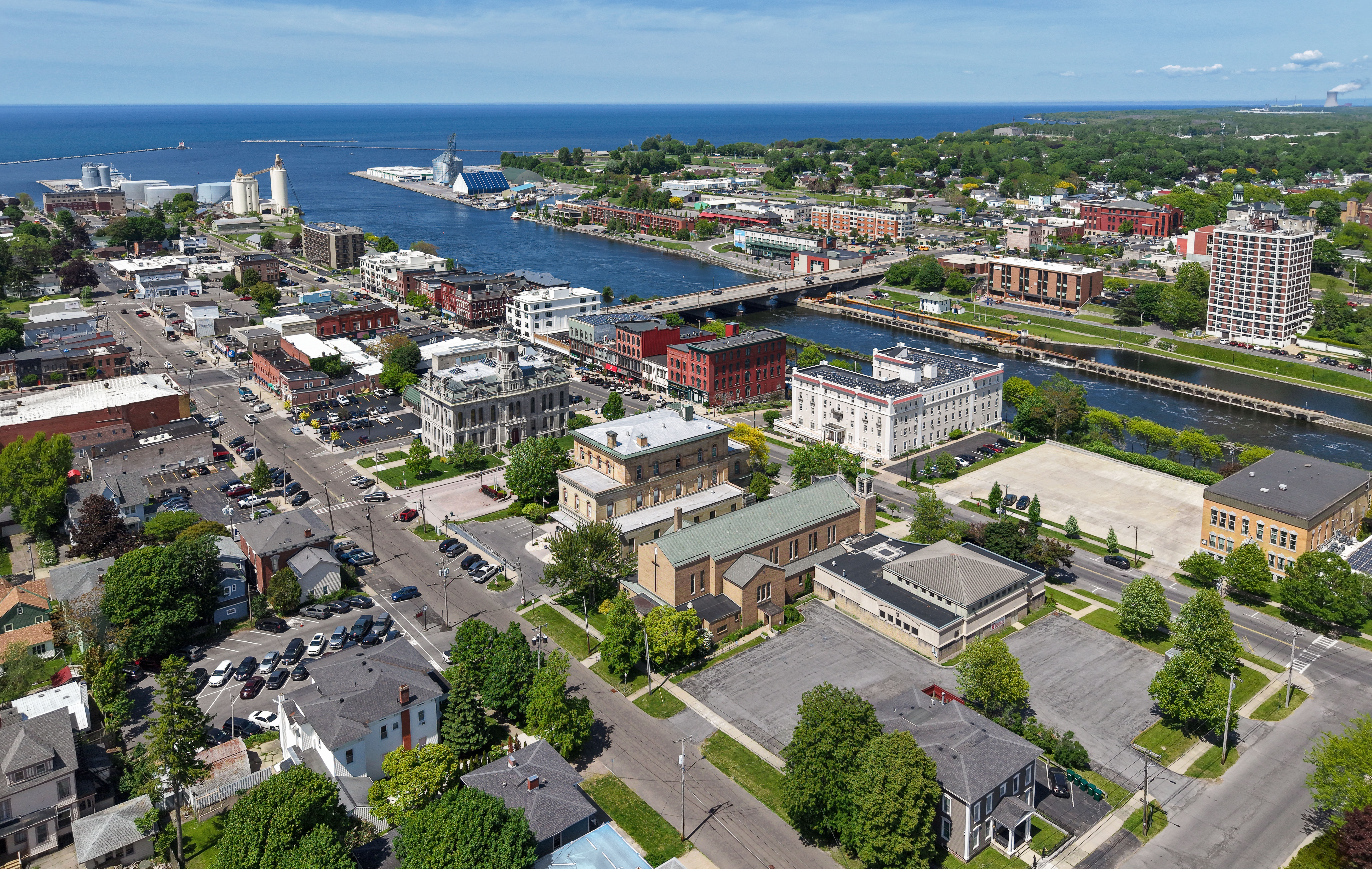 Commercial robots oswego - Oswego, NY