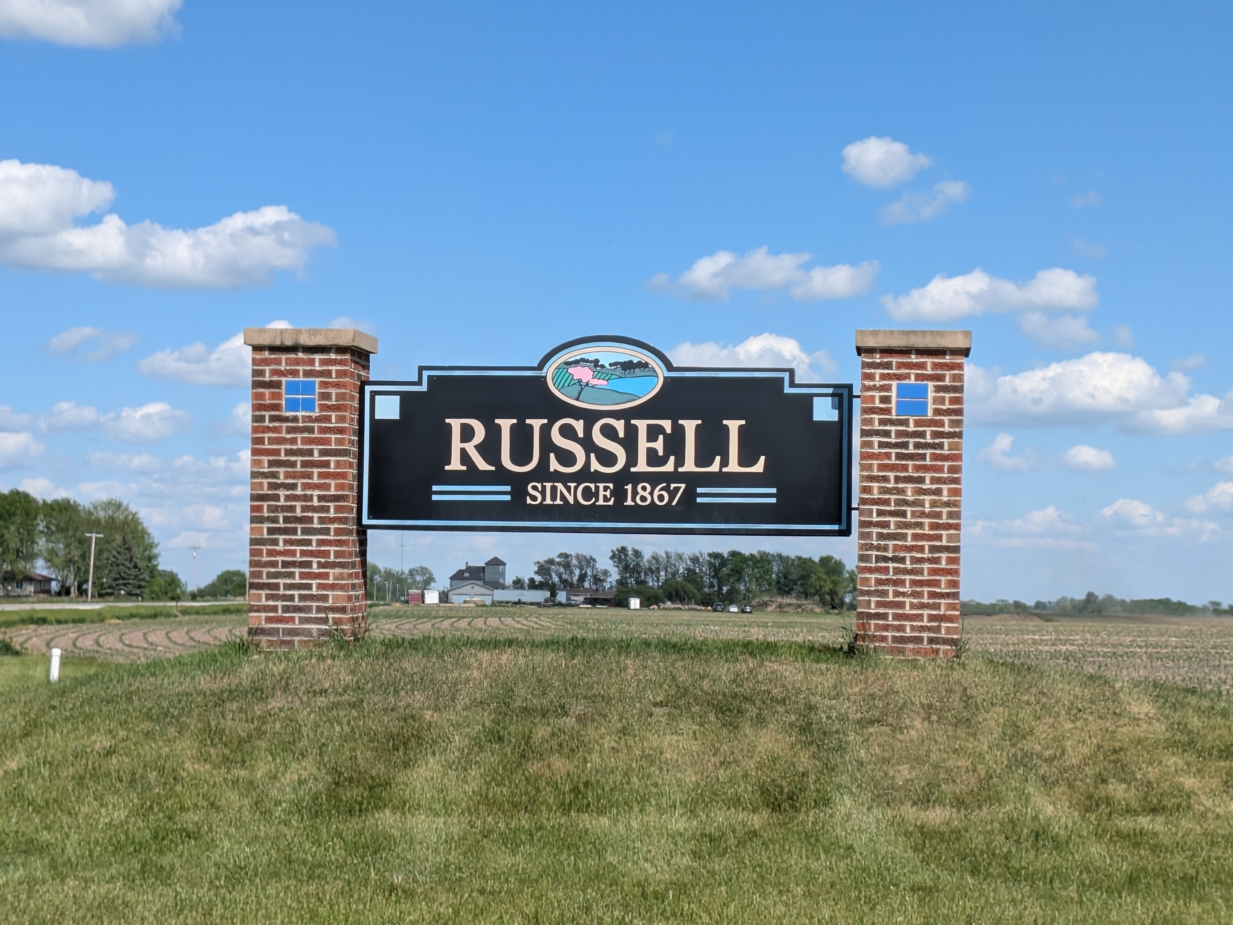 Commercial robots russell - Russell, IA