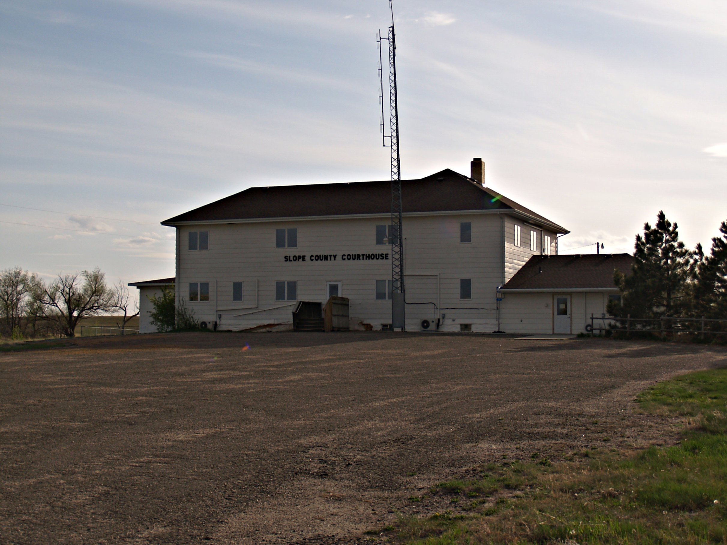 Commercial robots slope - Slope, ND