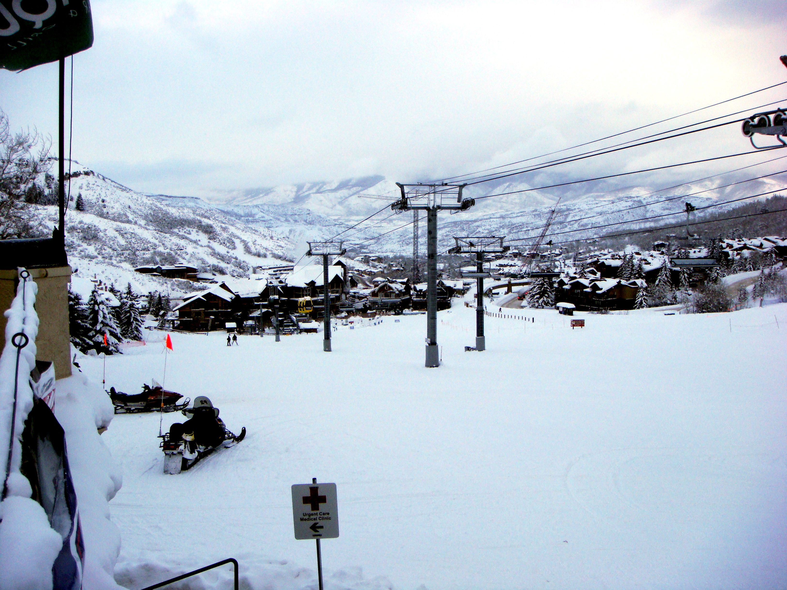 Commercial robots snowmass village - Snowmass Village, CO