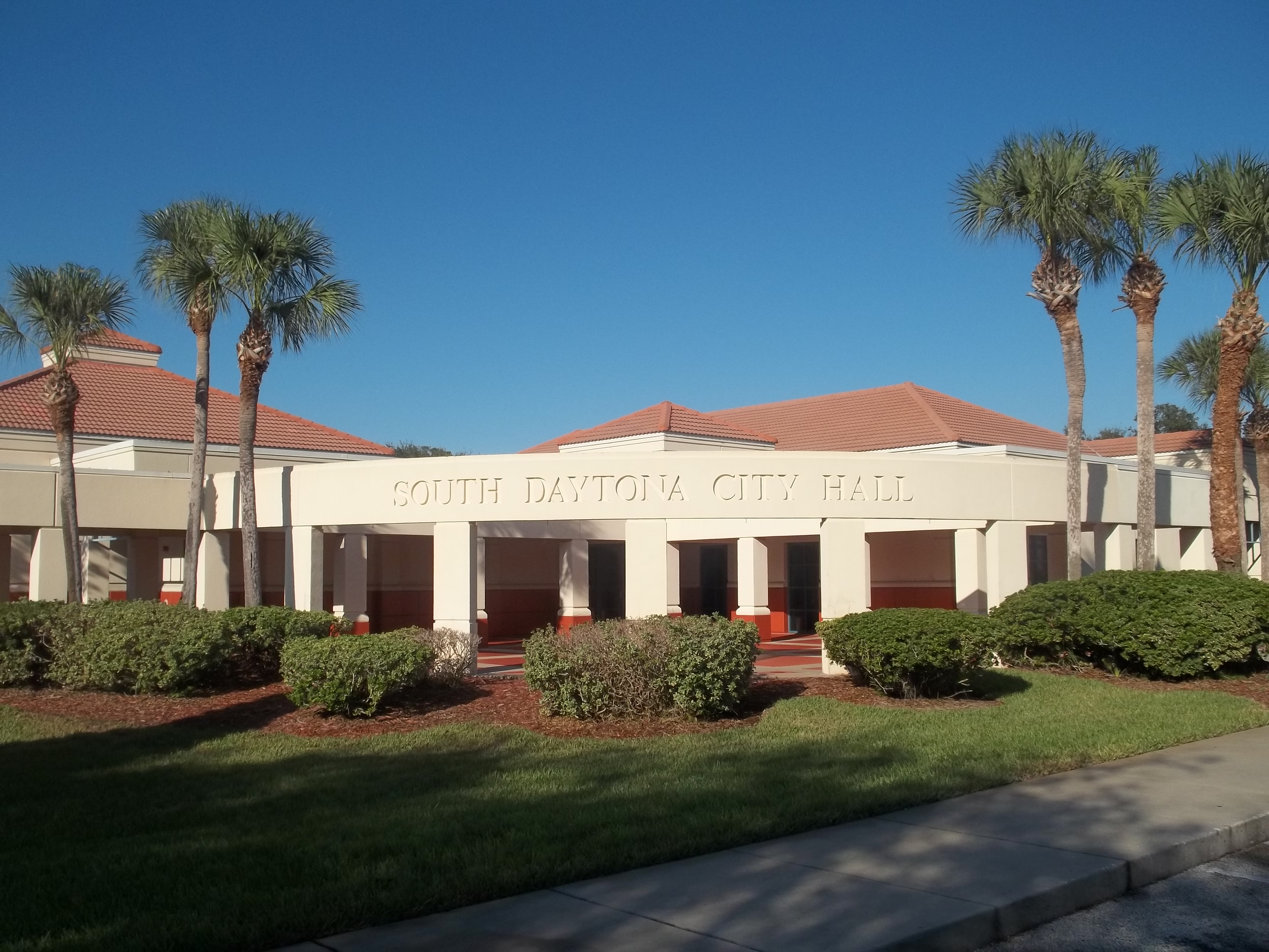 Commercial robots south daytona - South Daytona, FL