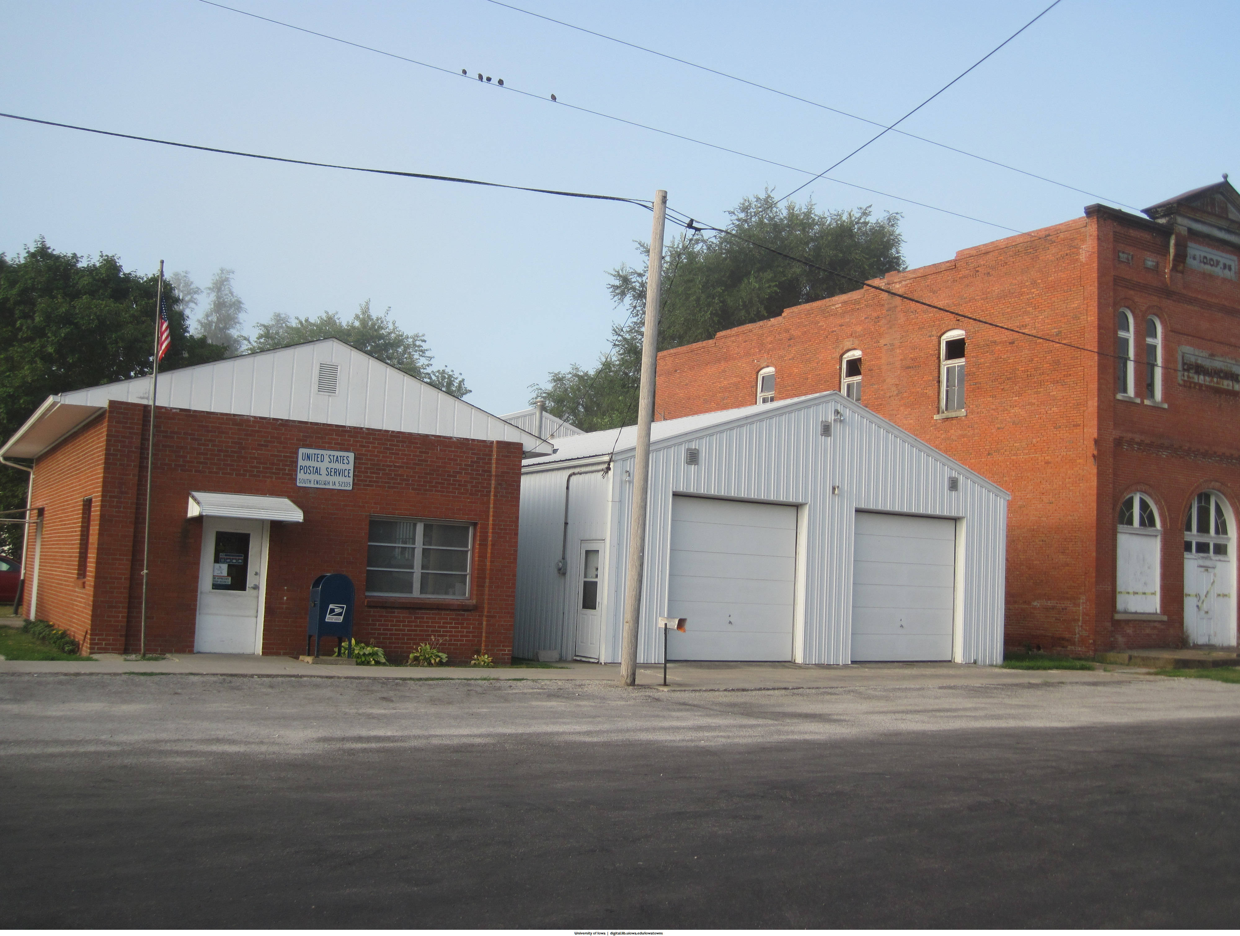 Commercial robots south english - South English, IA