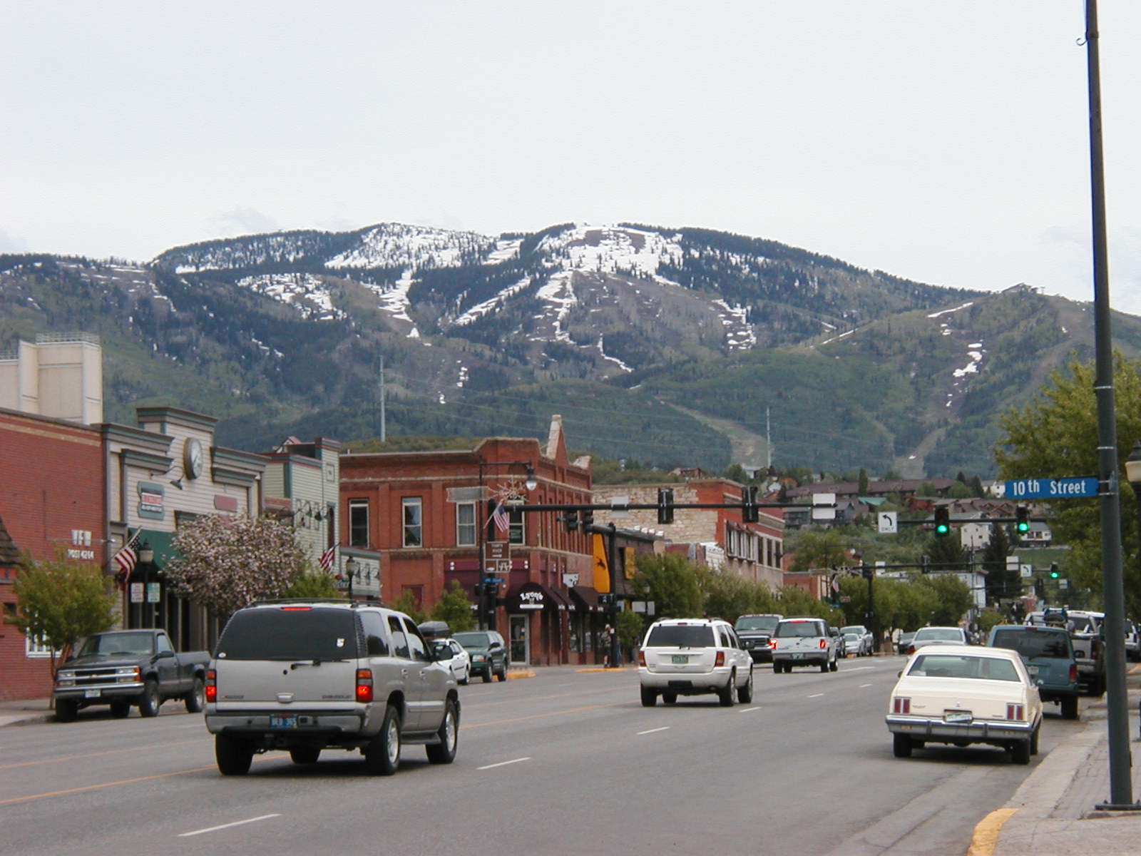 Commercial robots steamboat springs - Steamboat Springs, CO