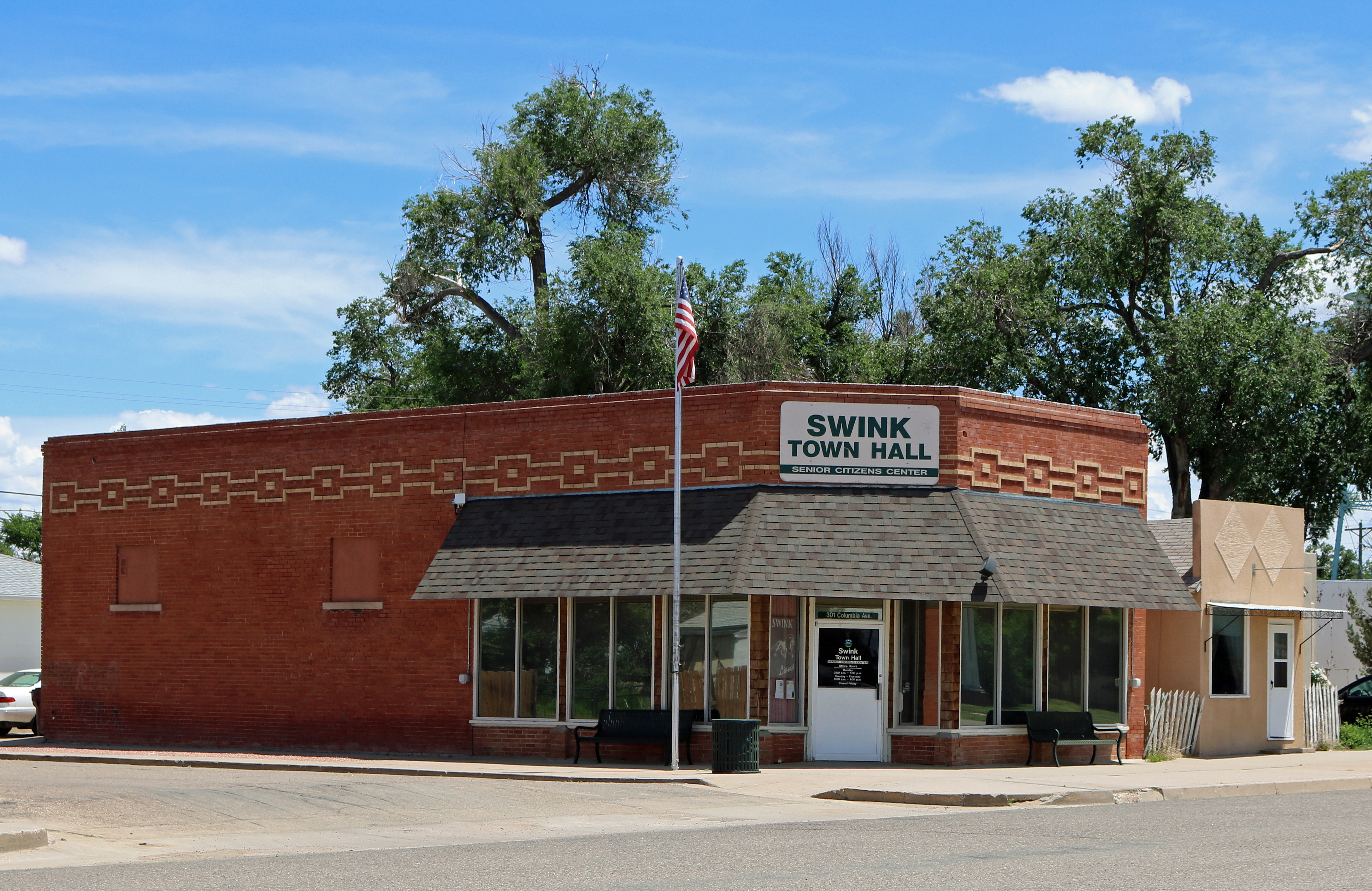 Commercial robots swink - Swink, CO