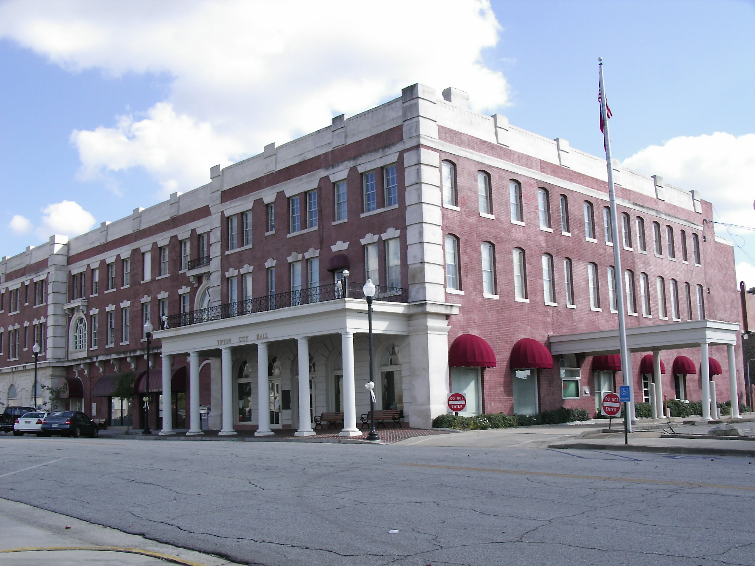 Commercial robots tifton - Tifton, GA
