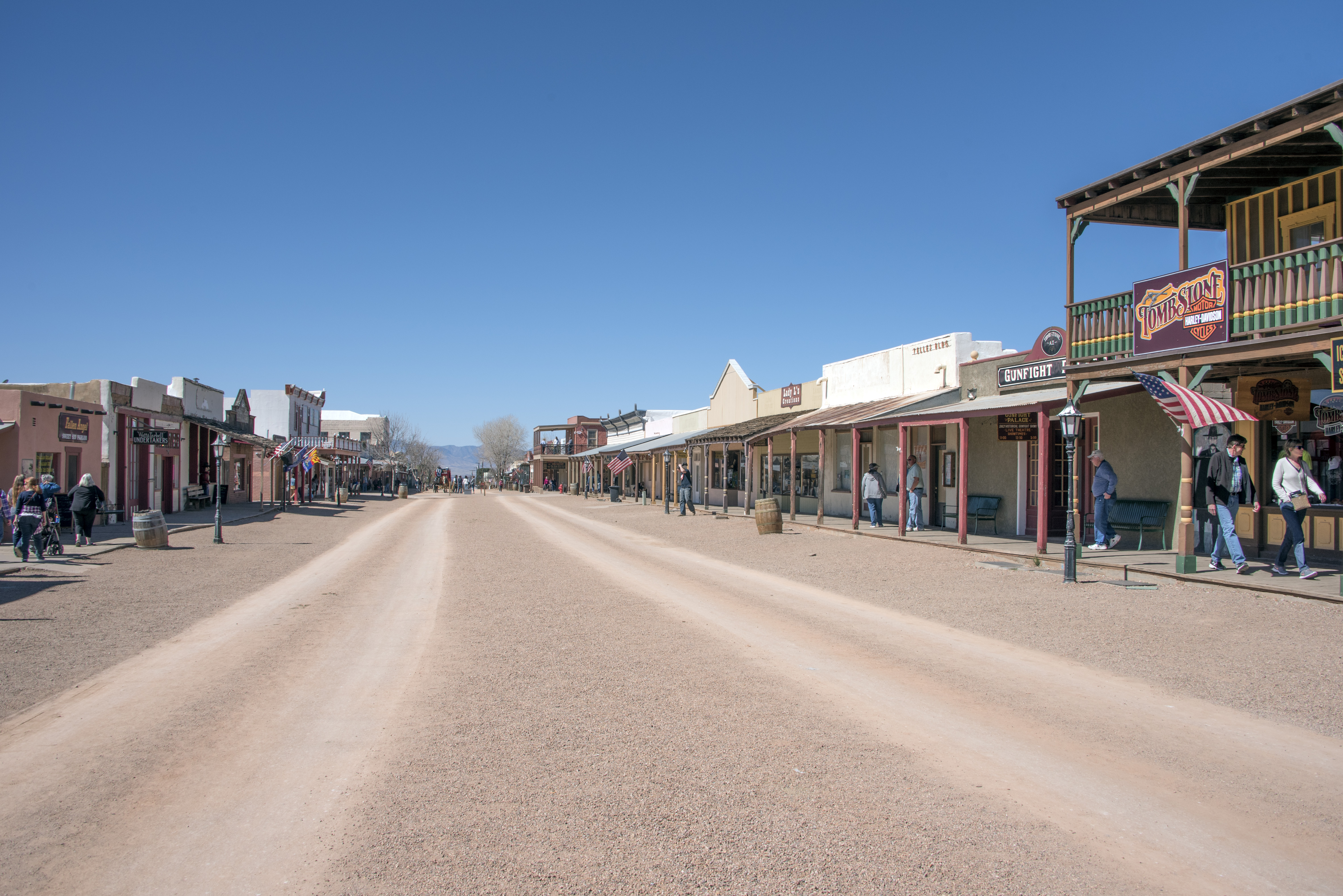 Commercial robots tombstone - Tombstone, AZ