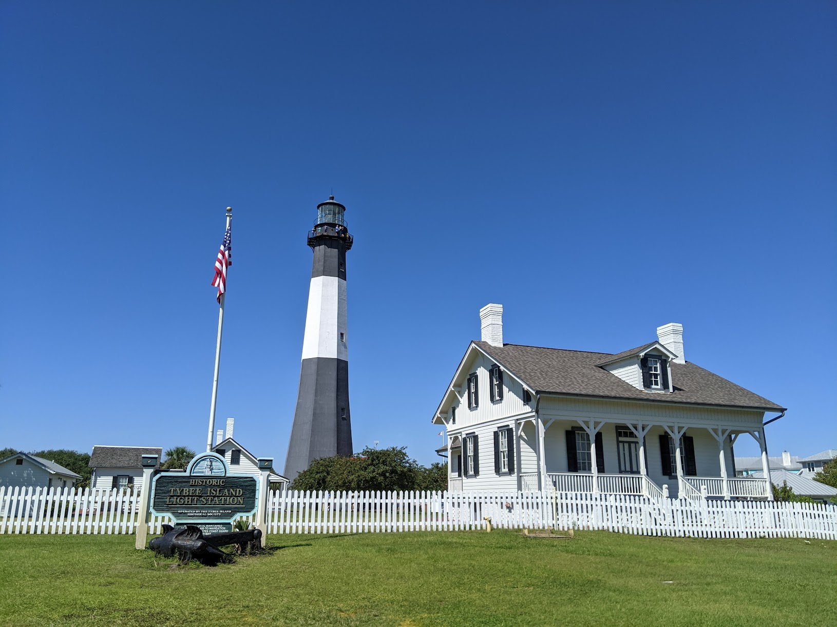Commercial robots tybee island - Tybee Island, GA