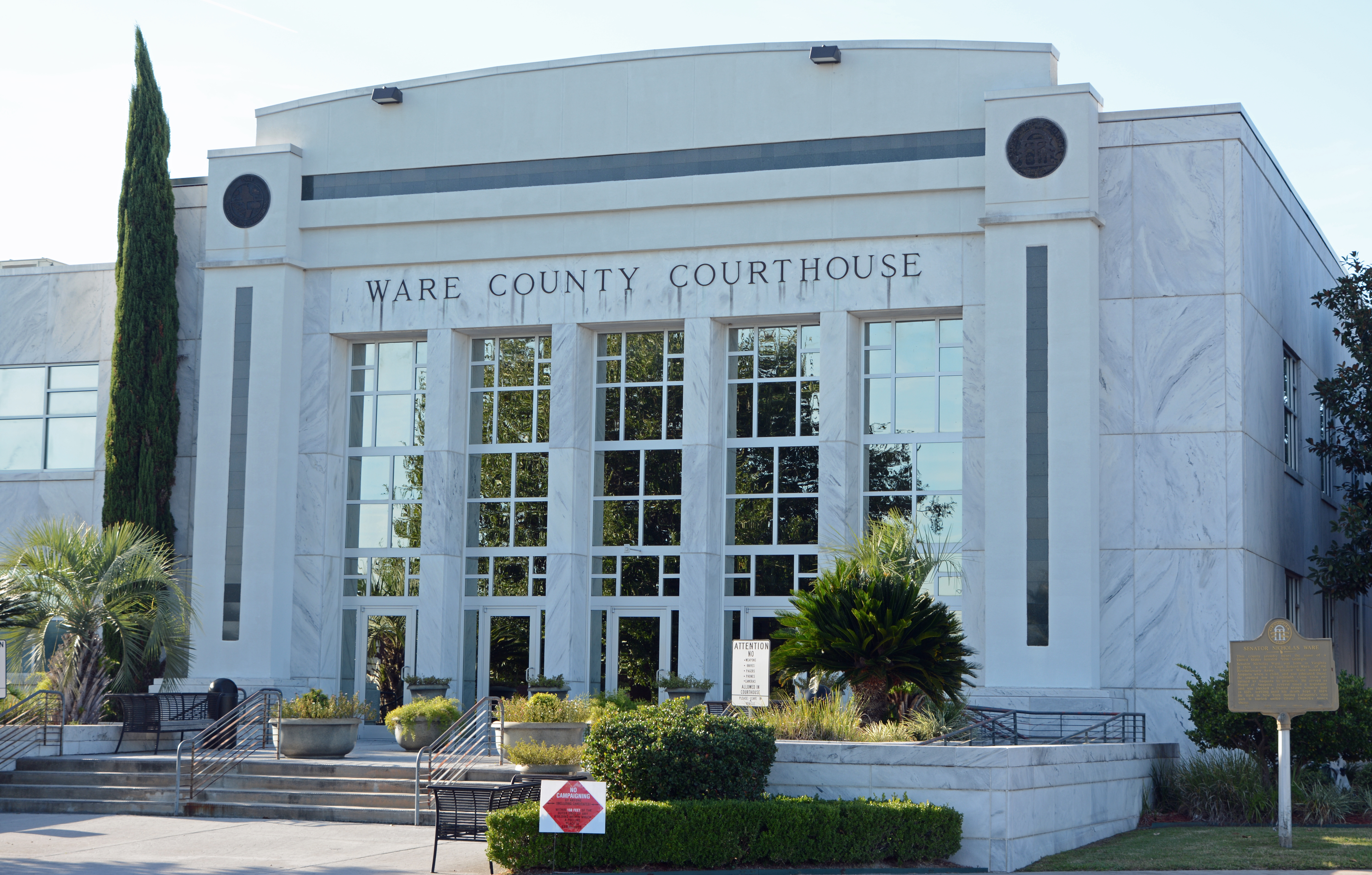Commercial robots ware - Ware, GA